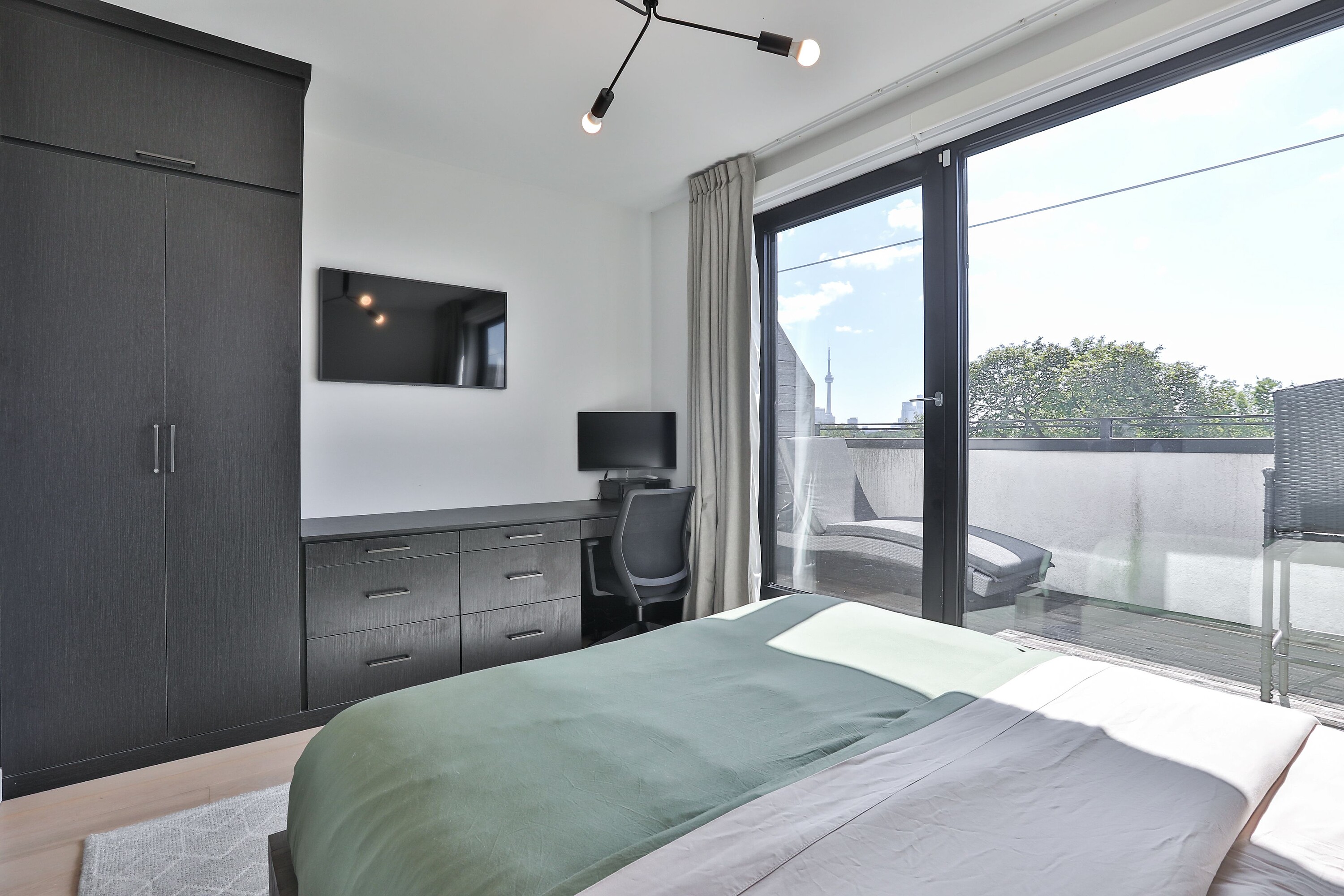  Heart Of Harbord Village - 物件實景