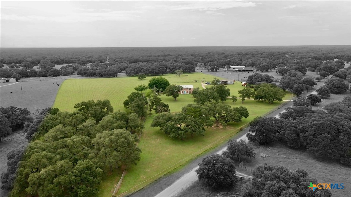 6072 County Road 122, Hallettsville, Texas, 77964, United States, 4 Bedrooms Bedrooms, ,2 BathroomsBathrooms,Residential,For Sale,6072 County Road 122,1589368