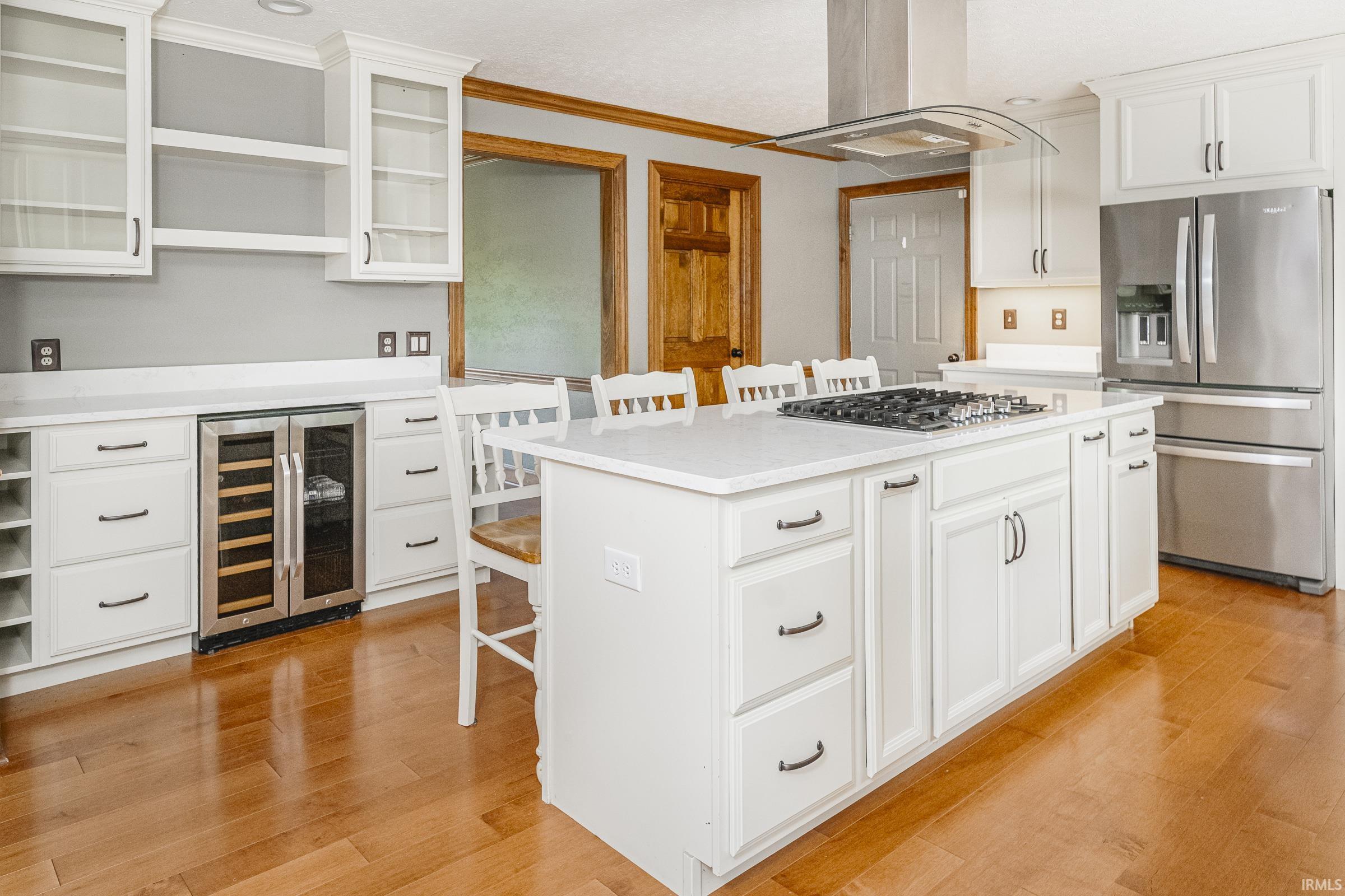 Bloomington, Indiana, 47404, United States, 4 Bedrooms Bedrooms, ,6 BathroomsBathrooms,Residential,For Sale,2005085