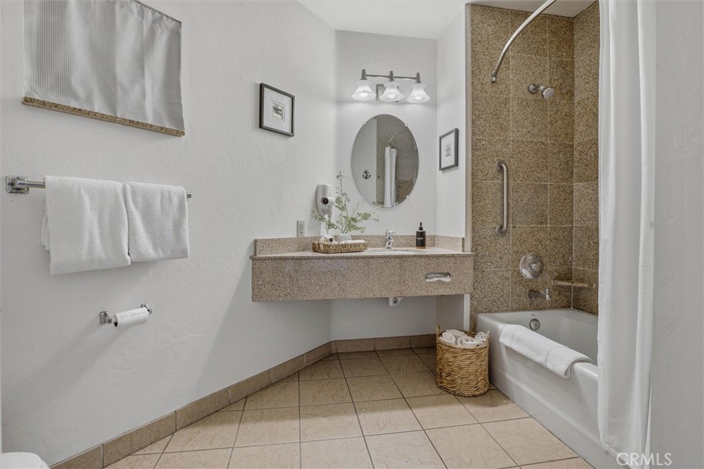 Pismo Beach, California, 93449, United States, ,1 BathroomBathrooms,Residential,For Sale,2032809