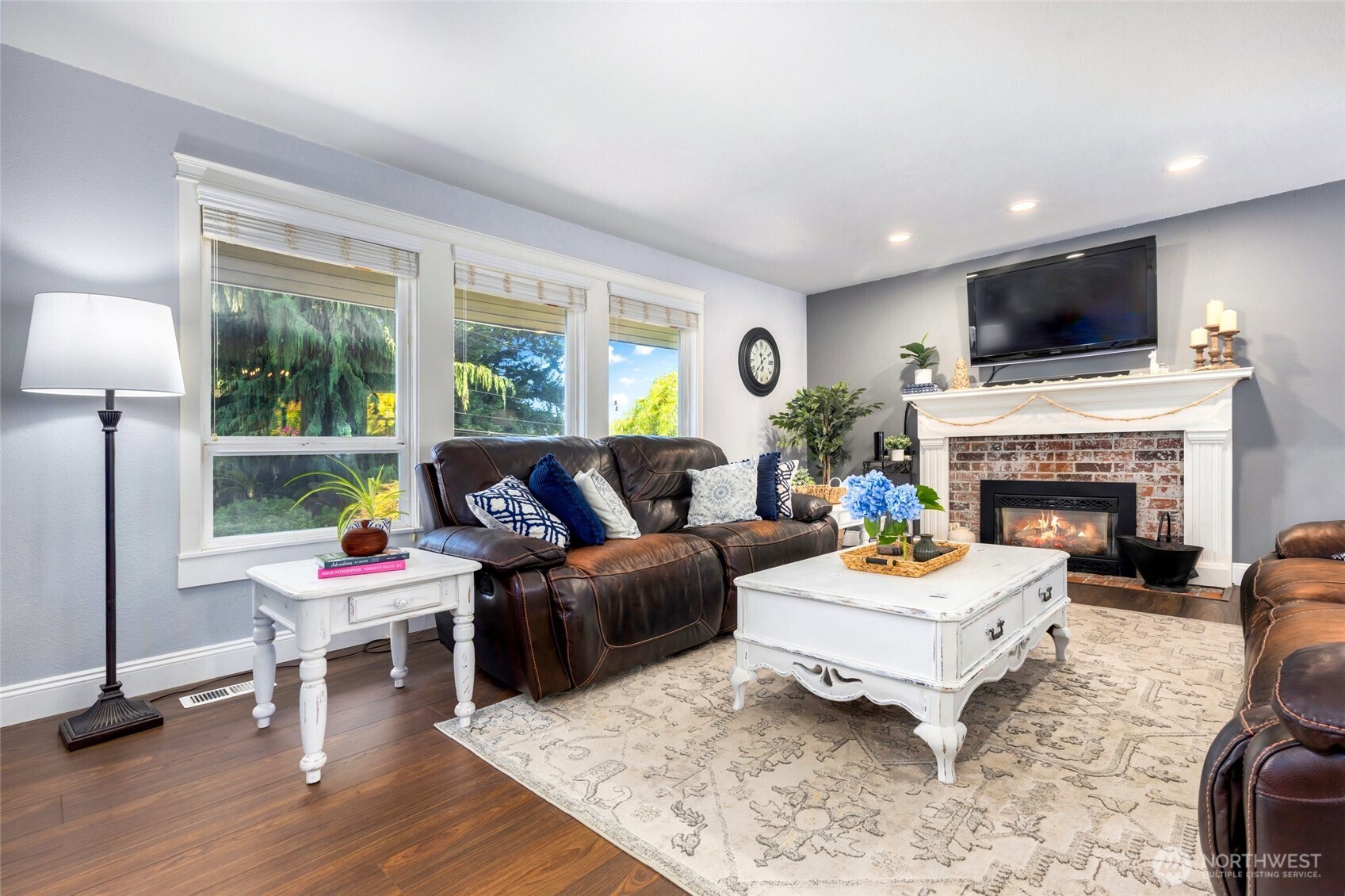 Marysville, Washington, 98270, United States, 4 Bedrooms Bedrooms, ,2 BathroomsBathrooms,Residential,For Sale,1905771