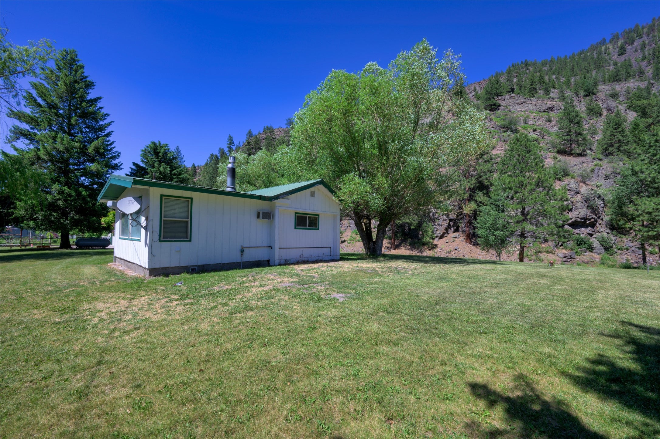 8045 Mt Hwy 200, Plains, Montana, 59859, United States, 3 Bedrooms Bedrooms, ,1 BathroomBathrooms,Residential,For Sale,8045 Mt Hwy 200,1586647