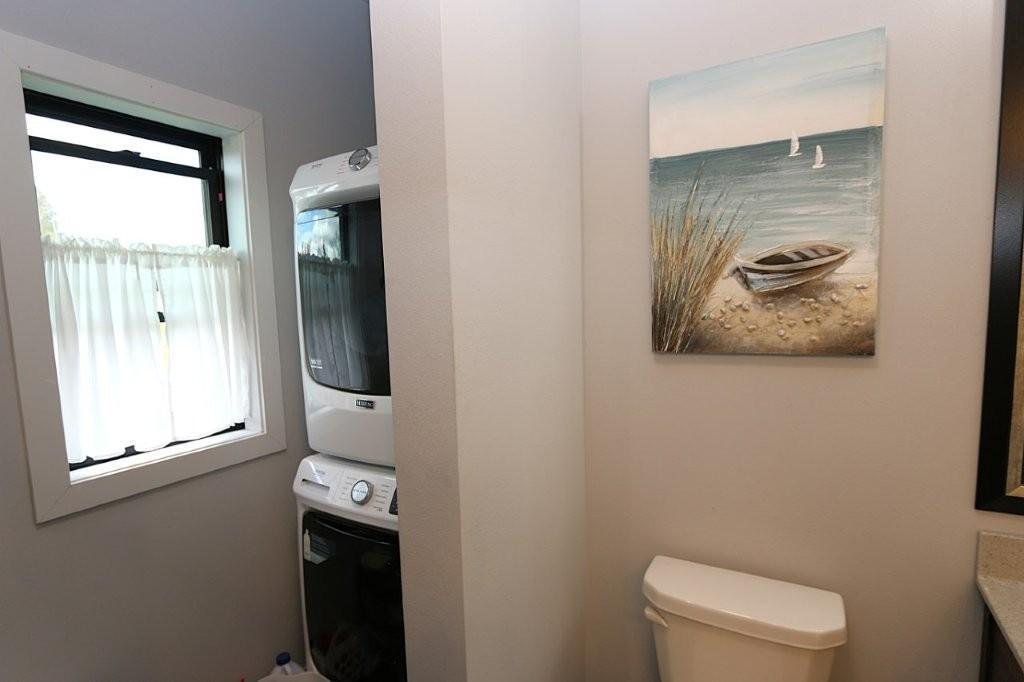 Dent, Minnesota, 56528, United States, 3 Bedrooms Bedrooms, ,1 BathroomBathrooms,Residential,For Sale,1966831