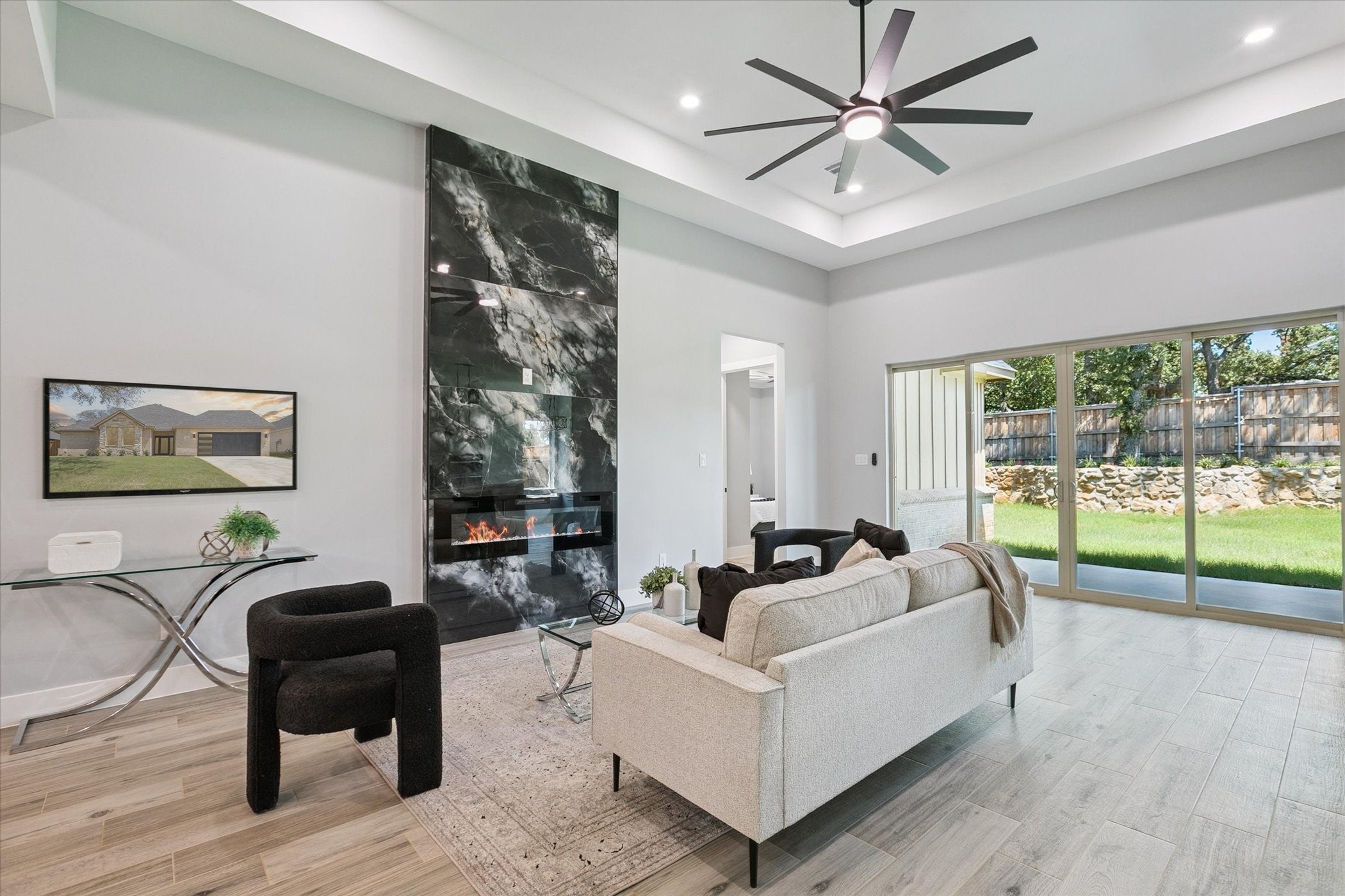 Arlington, Texas, 76012, United States, 4 Bedrooms Bedrooms, ,3 BathroomsBathrooms,Residential,For Sale,1974791