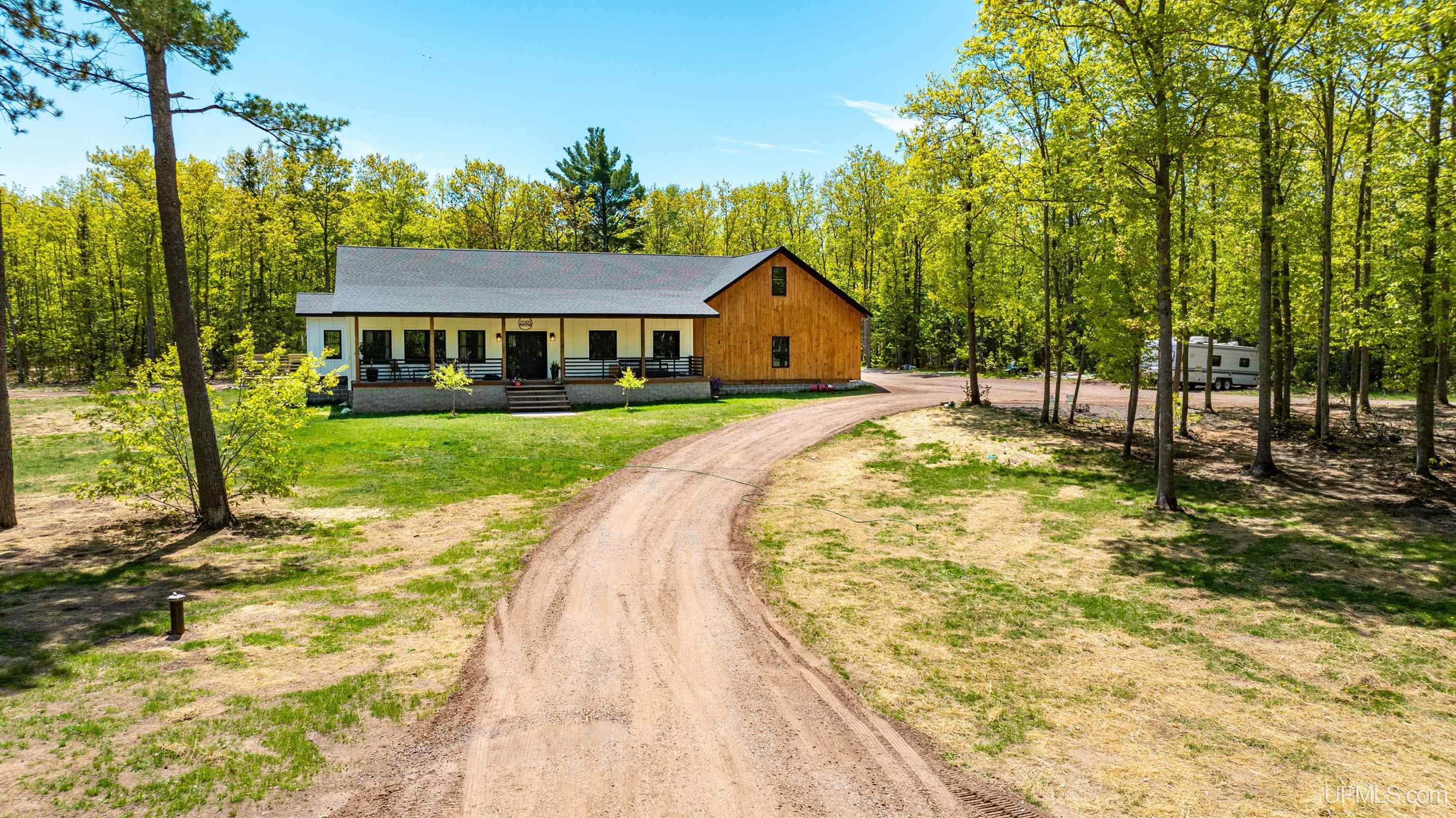 Hancock, Michigan, 49930, United States, 5 Bedrooms Bedrooms, ,3 BathroomsBathrooms,Residential,For Sale,1920535