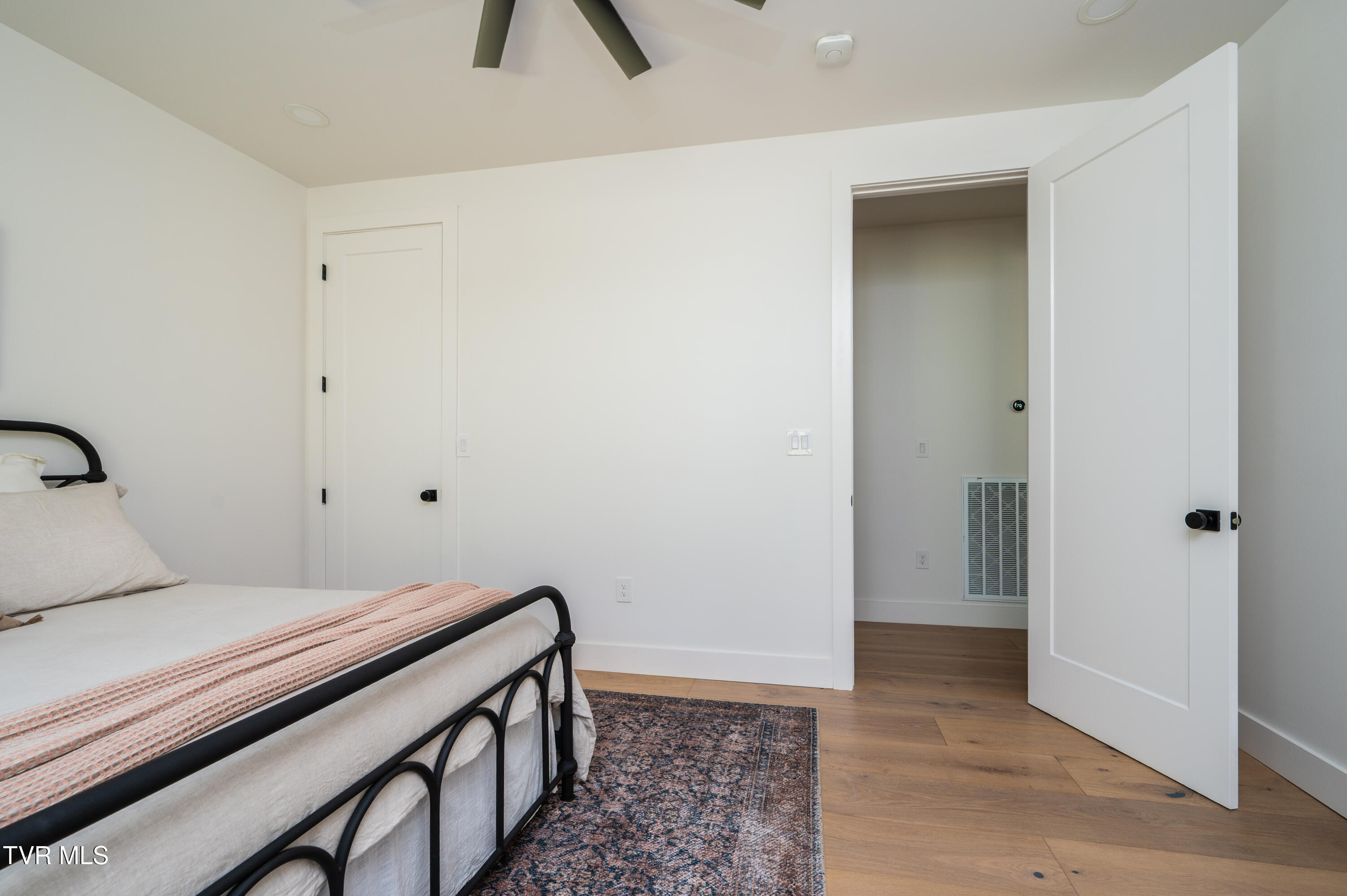 Kingsport, Tennessee, 37664, United States, 4 Bedrooms Bedrooms, ,4 BathroomsBathrooms,Residential,For Sale,1981214