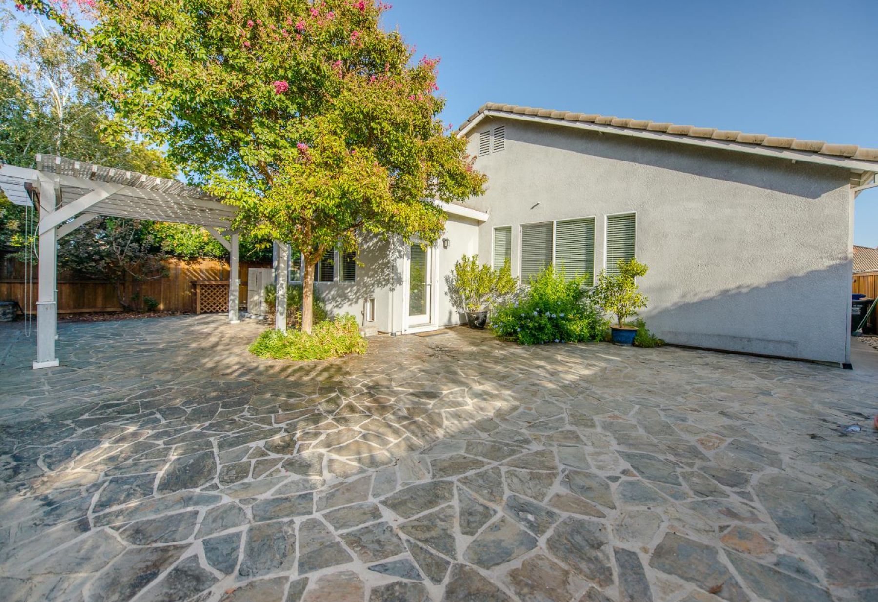  4431 Red Sea Lane, Sacramento, CA 95834 - 物件實景