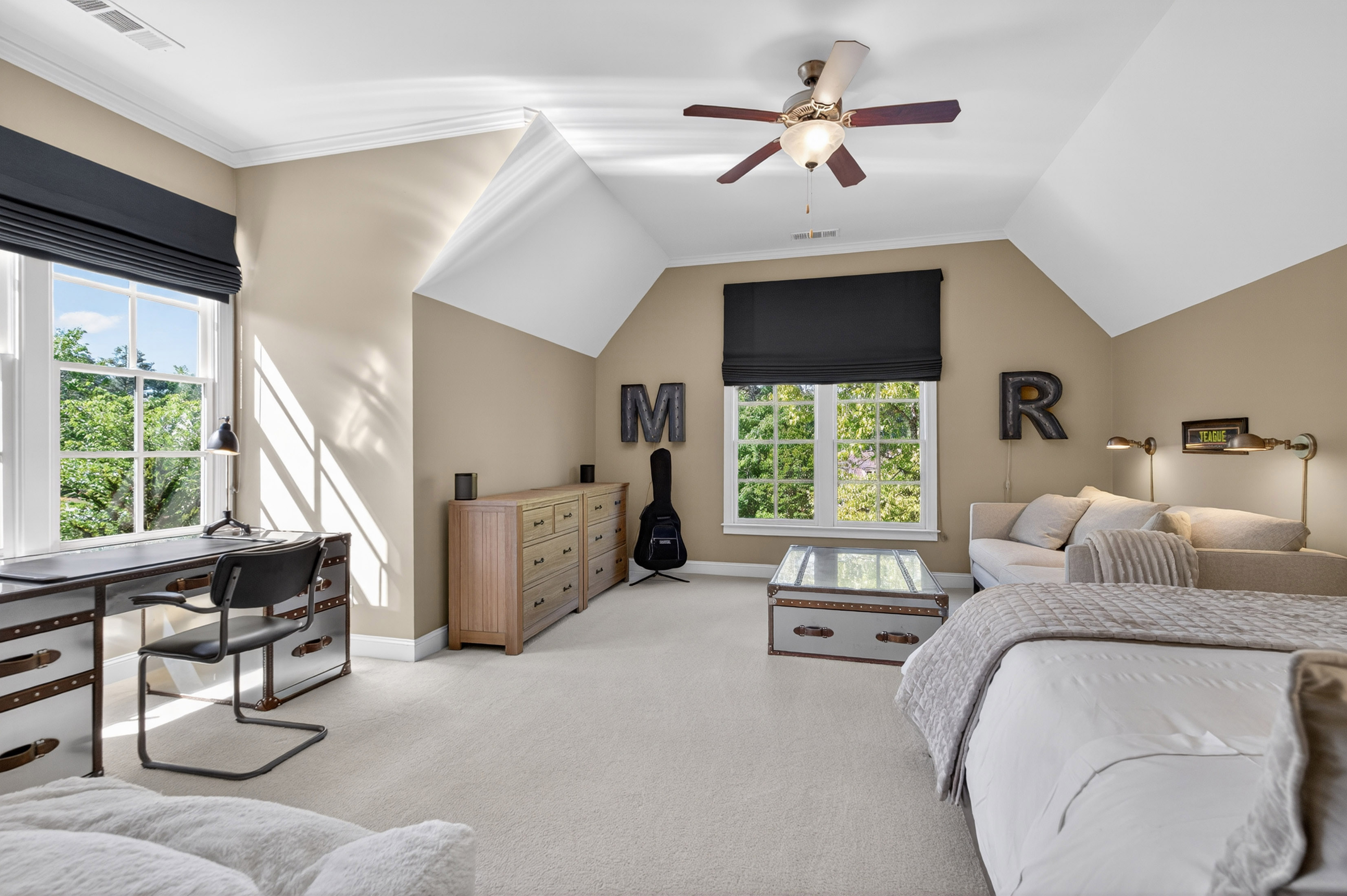  Experience Luxury in One of Georgia’s Most Prestigious Gated Golf Communities - 物件實景