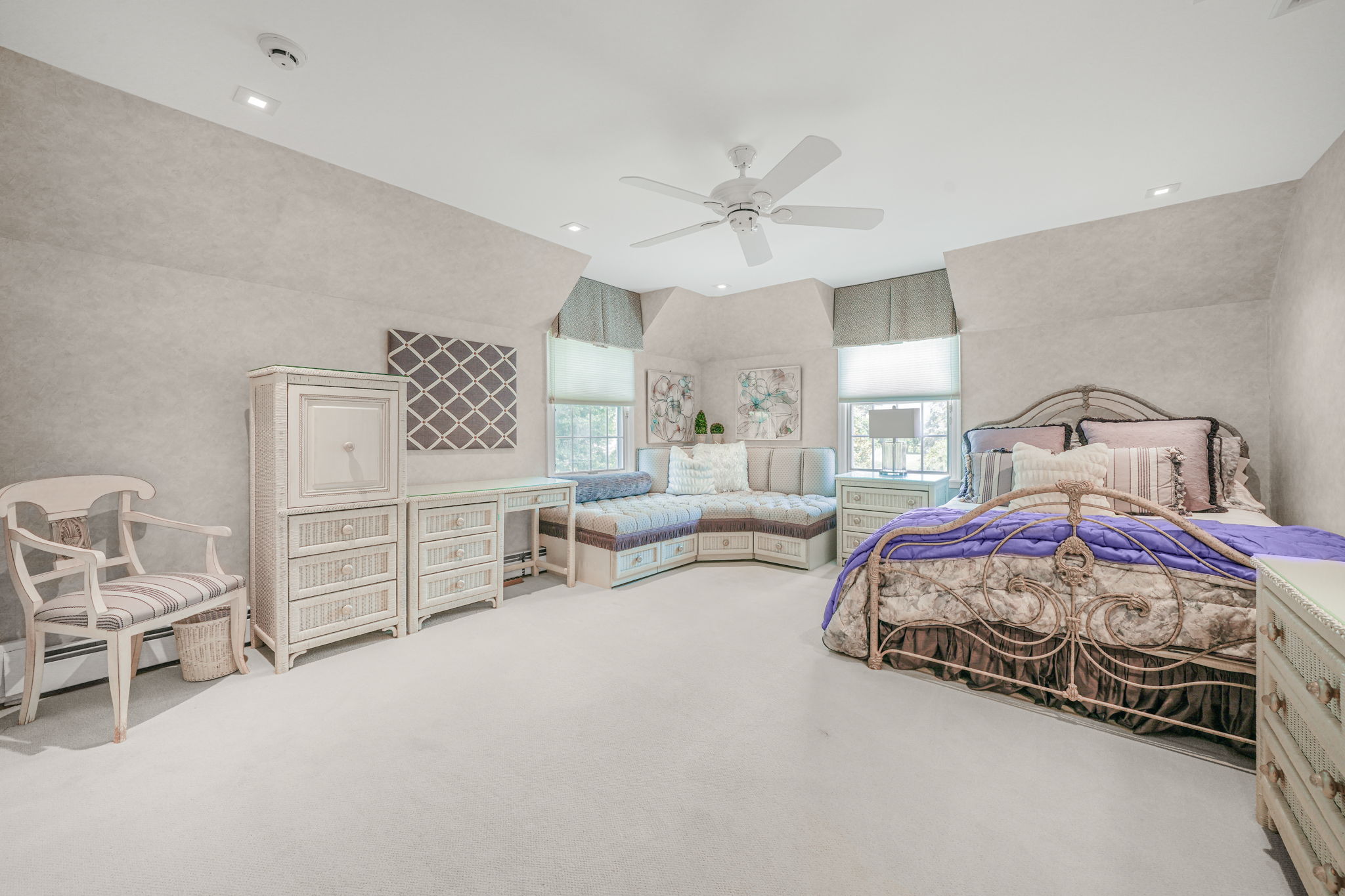 Montville, New Jersey, 07045, United States, 4 Bedrooms Bedrooms, ,5 BathroomsBathrooms,Residential,For Sale,1973706