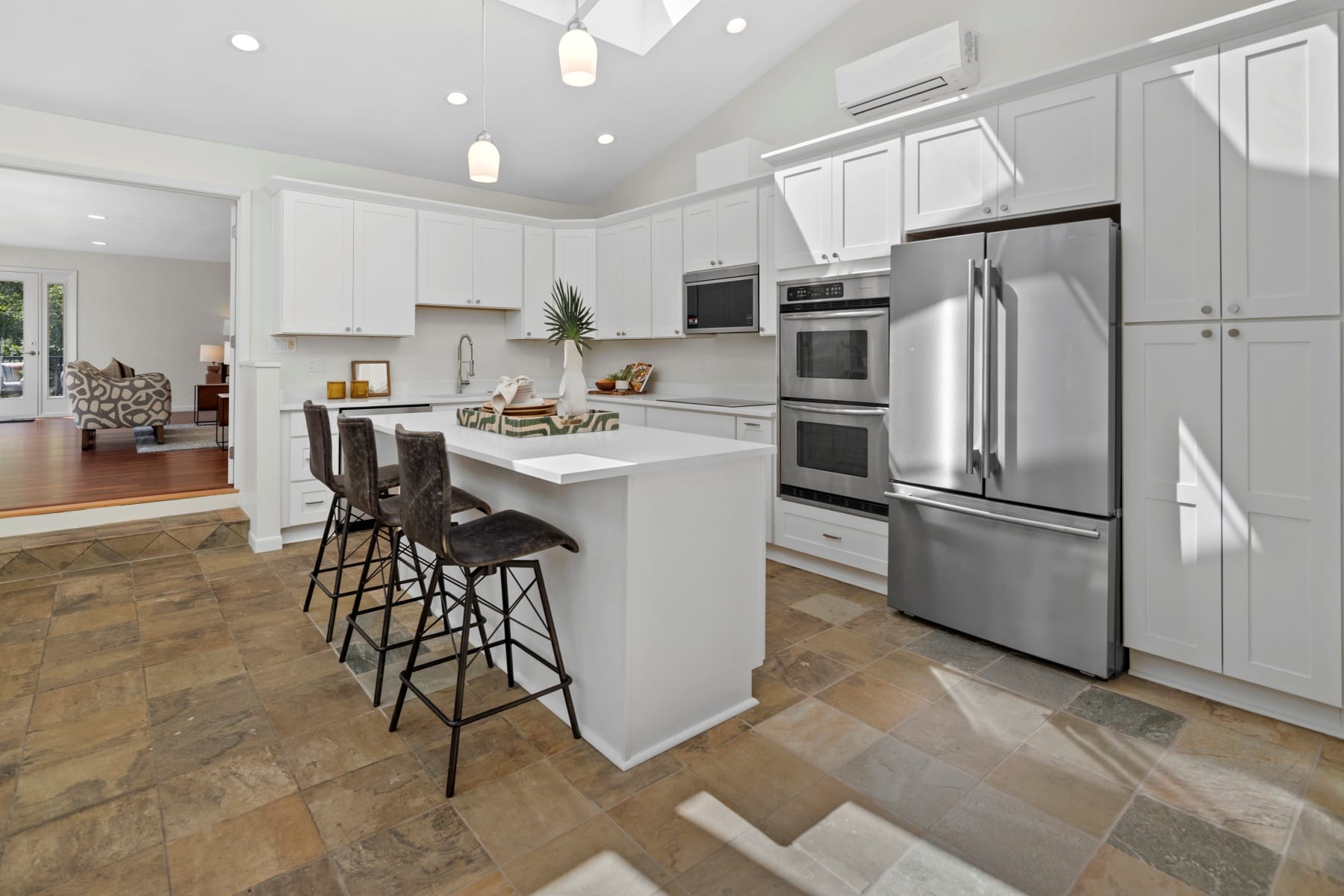  2710 SW MAPLE LN Portland, OR 97225 - 物件實景