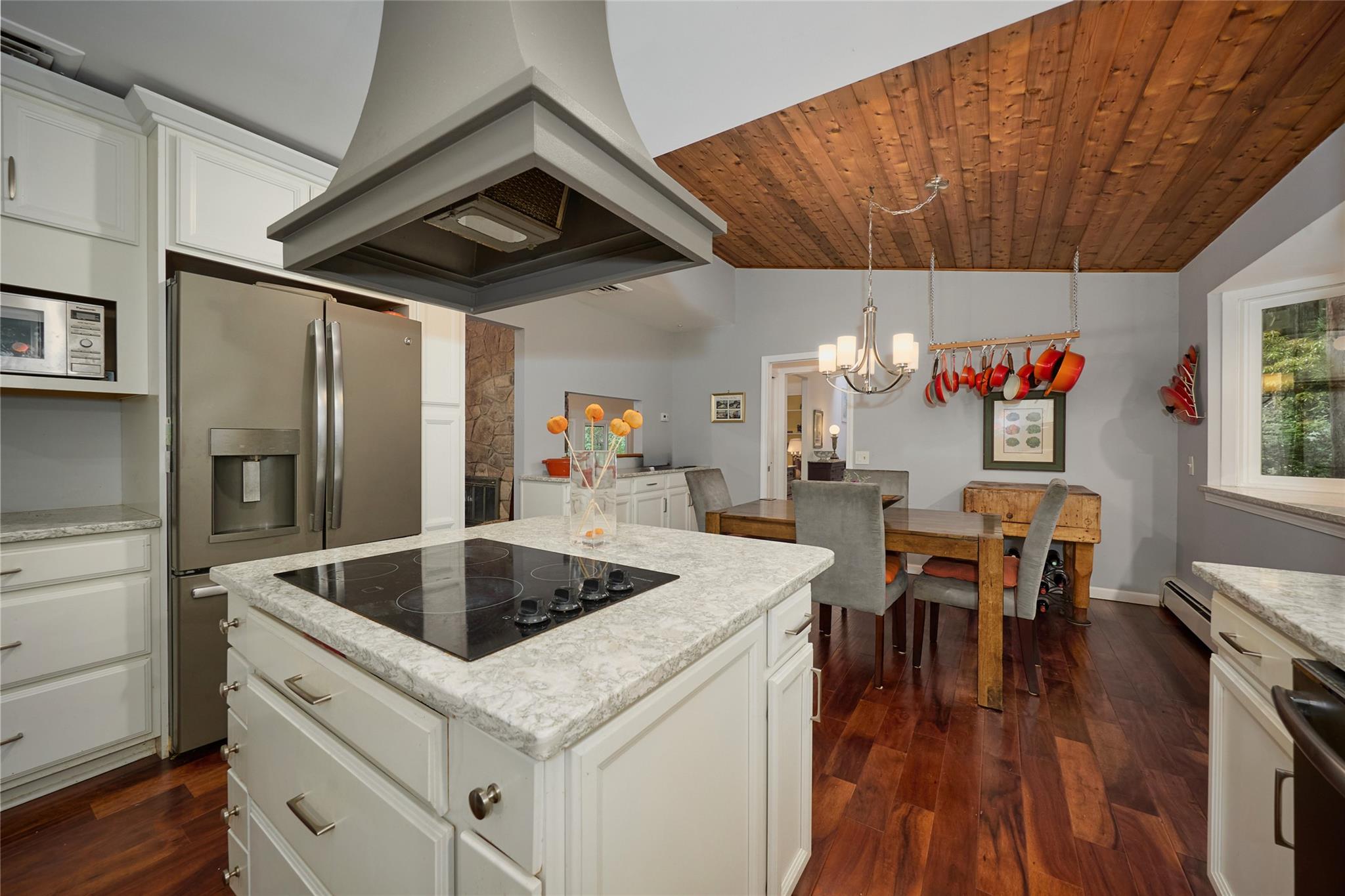 Katonah, New York, 10536, United States, 4 Bedrooms Bedrooms, ,4 BathroomsBathrooms,Residential,For Sale,1827293