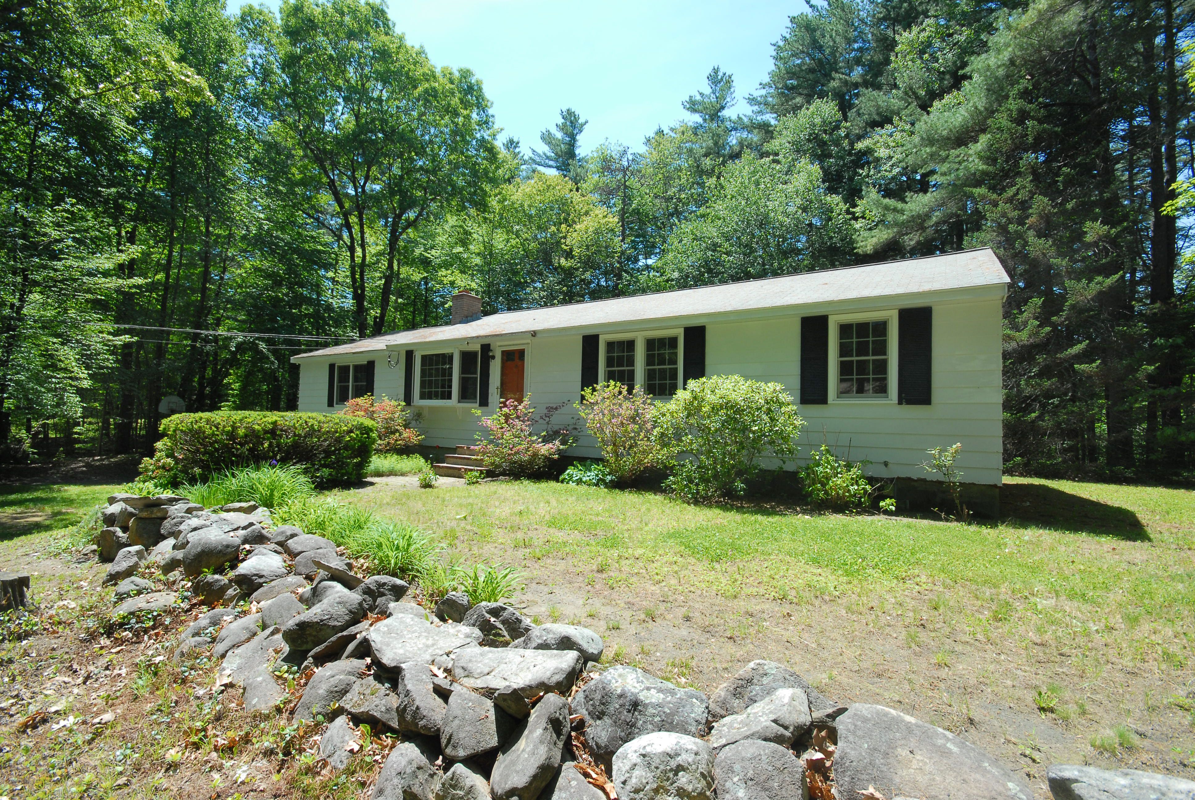  40 Shattuck Street, Pepperell, MA 01463 - 物件實景