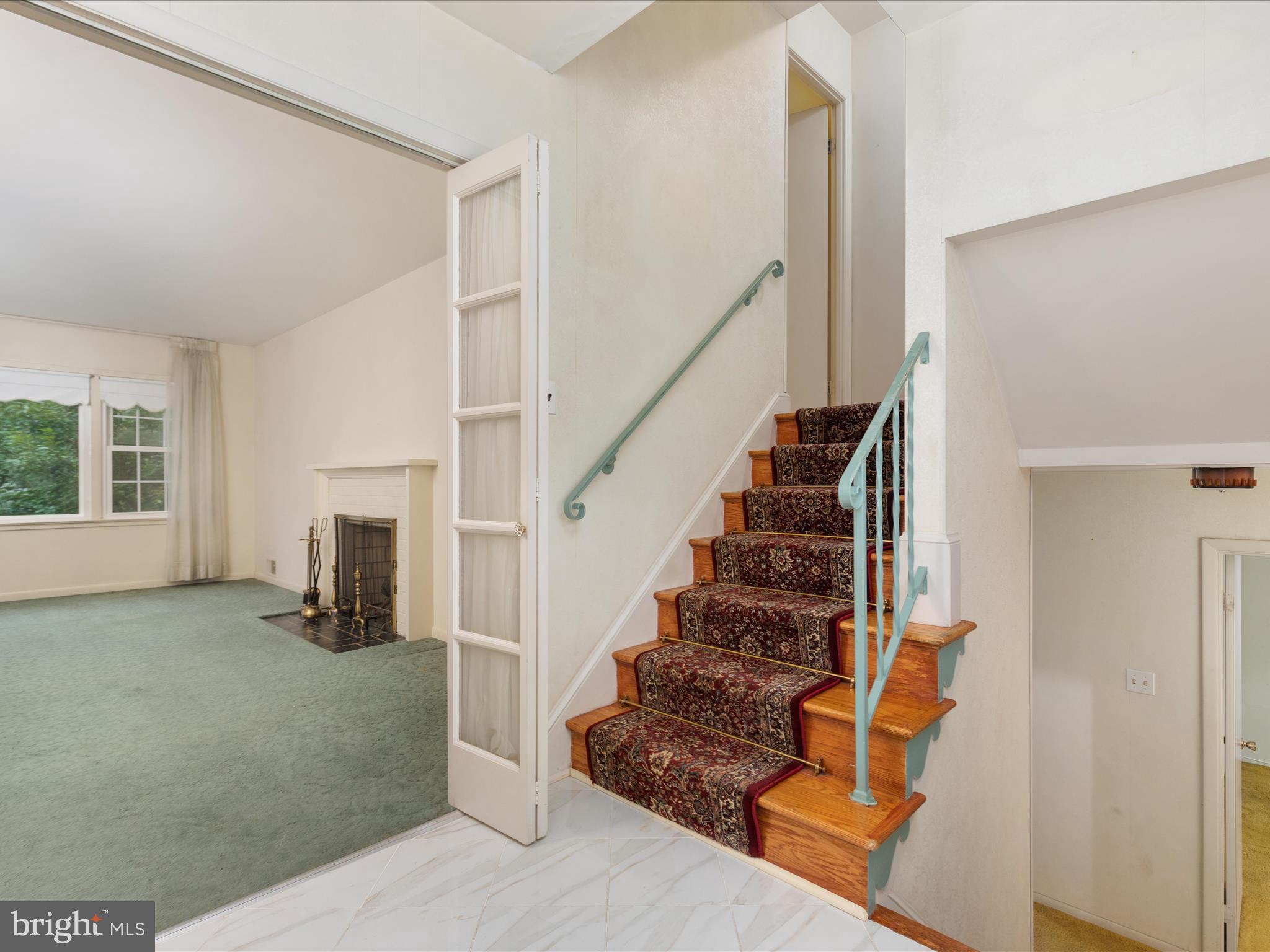 Falls Church, Virginia, 22043, United States, ,Residential,For Sale,1914114