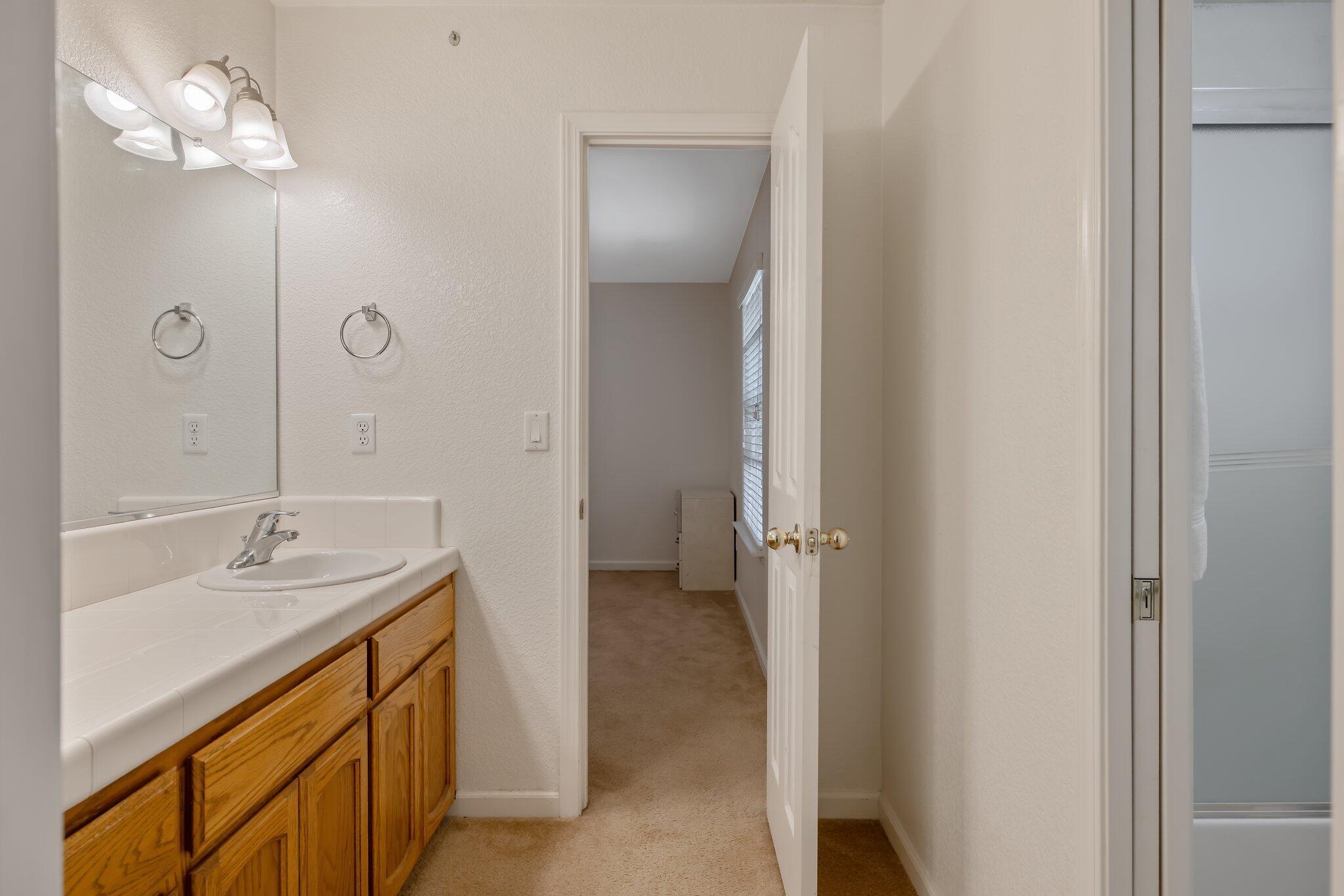 Fresno, California, 93737, United States, 4 Bedrooms Bedrooms, ,3 BathroomsBathrooms,Residential,For Sale,1839488