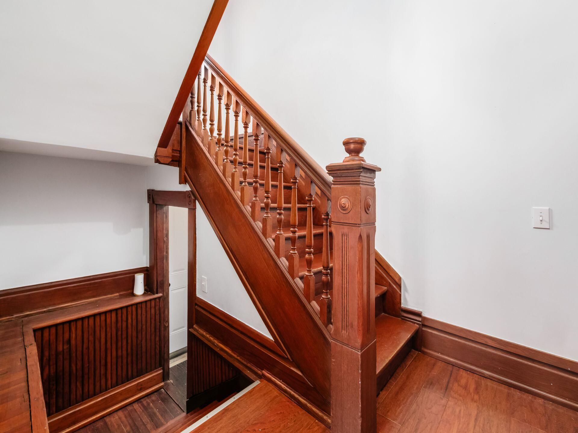 Columbus, Ohio, 43201, United States, 3 Bedrooms Bedrooms, ,4 BathroomsBathrooms,Residential,For Sale,1858166