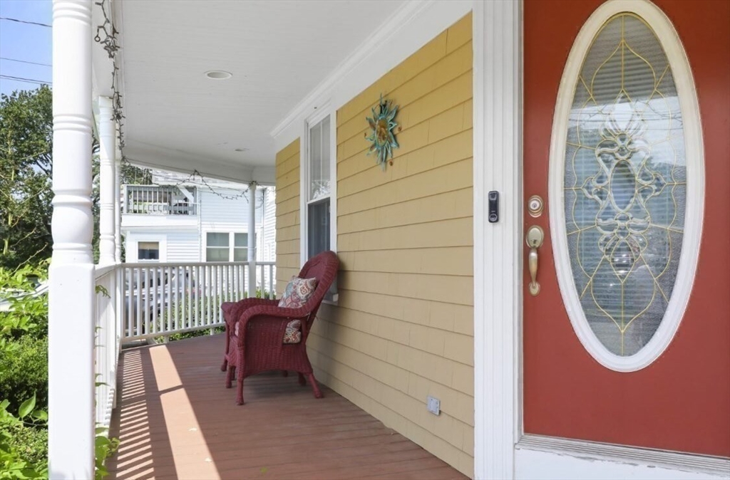 Wareham, Massachusetts, 02558, United States, 3 Bedrooms Bedrooms, ,2 BathroomsBathrooms,Residential,For Sale,1926359
