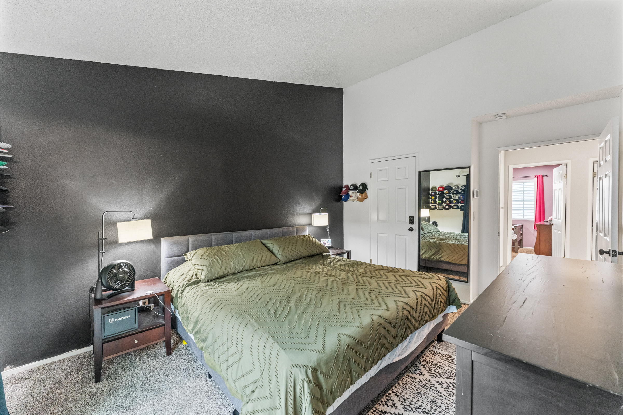 Rialto, California, 92376, United States, 4 Bedrooms Bedrooms, ,2 BathroomsBathrooms,Residential,For Sale,1994272