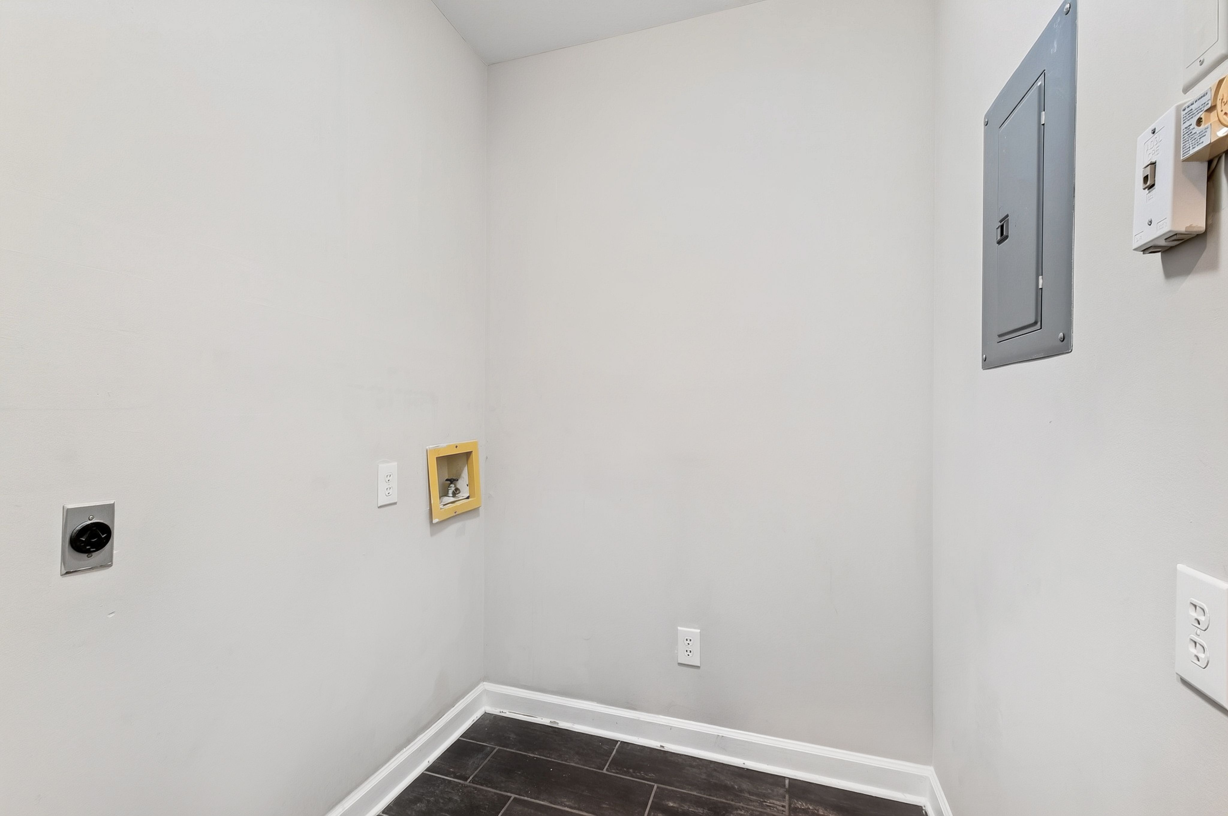  243 New Bern Place, Raleigh, NC 27601 - 物件實景