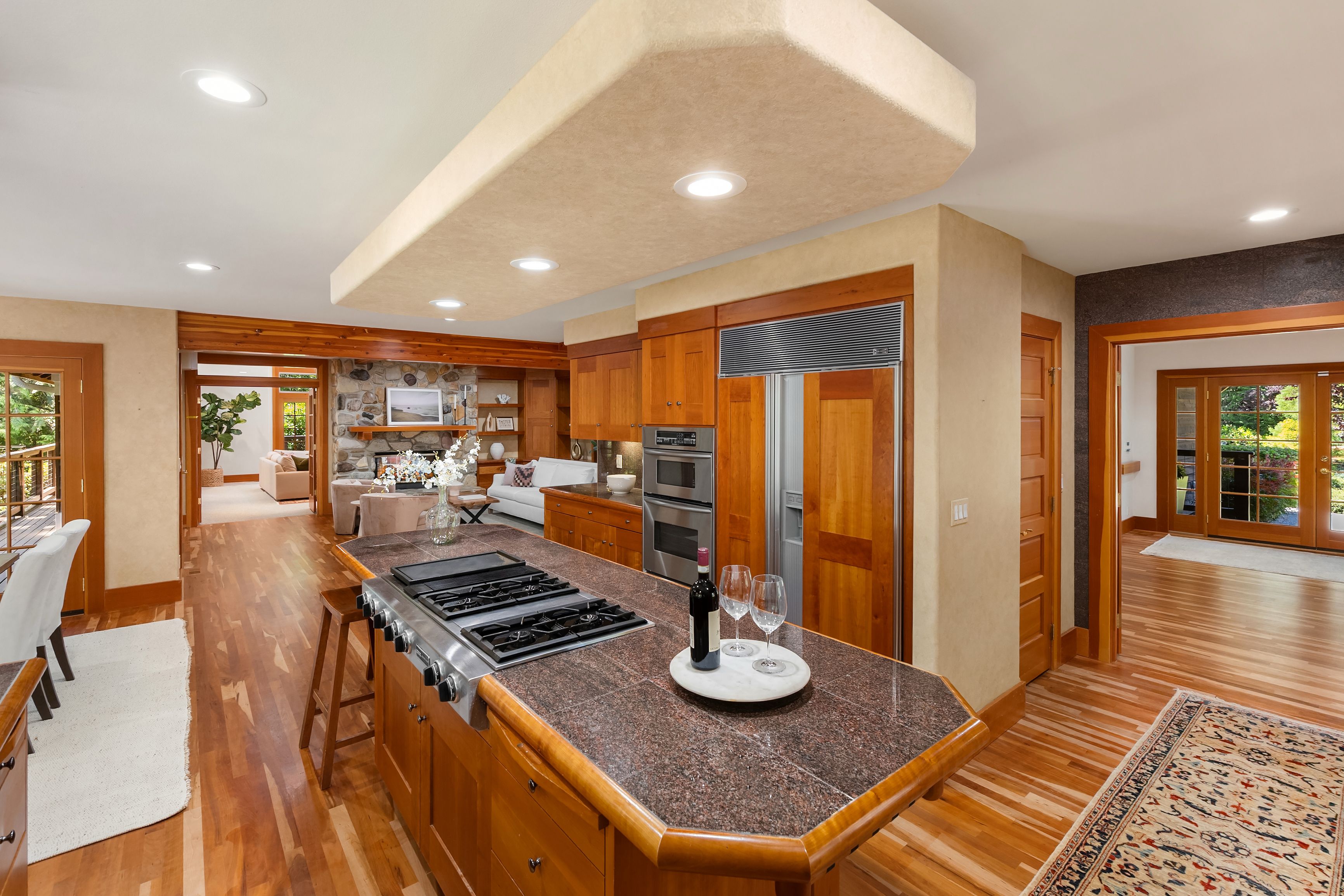  10199 Affirmed Lane Northeast, Bainbridge Island, WA 98110 - 物件實景