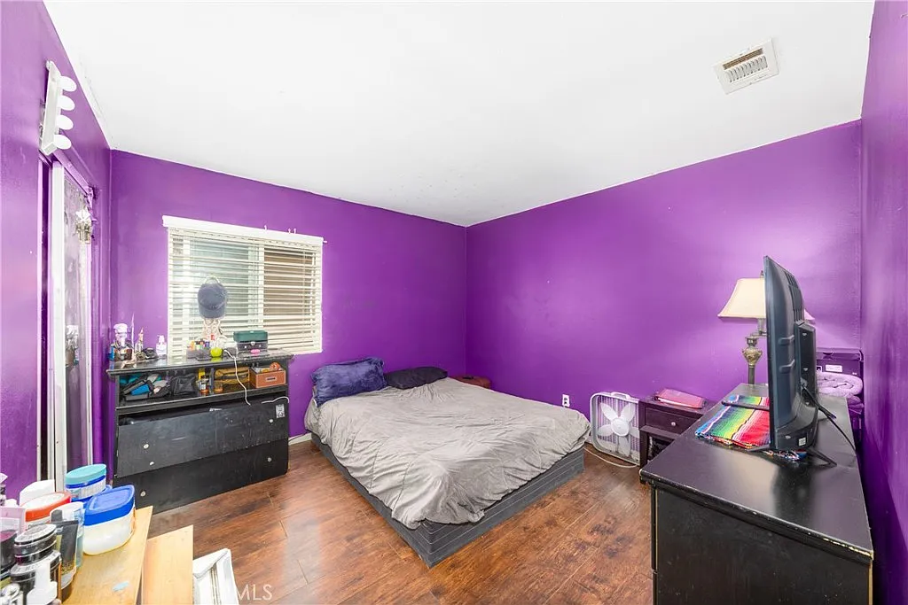 Lake Elsinore, California, 92530, United States, 3 Bedrooms Bedrooms, ,2 BathroomsBathrooms,Residential,For Sale,1977528