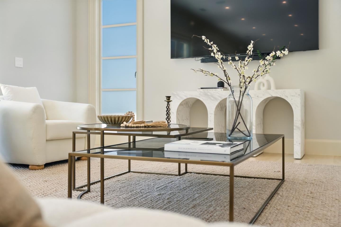 San Mateo, California, 94402, United States, 4 Bedrooms Bedrooms, ,6 BathroomsBathrooms,Residential,For Sale,1836989