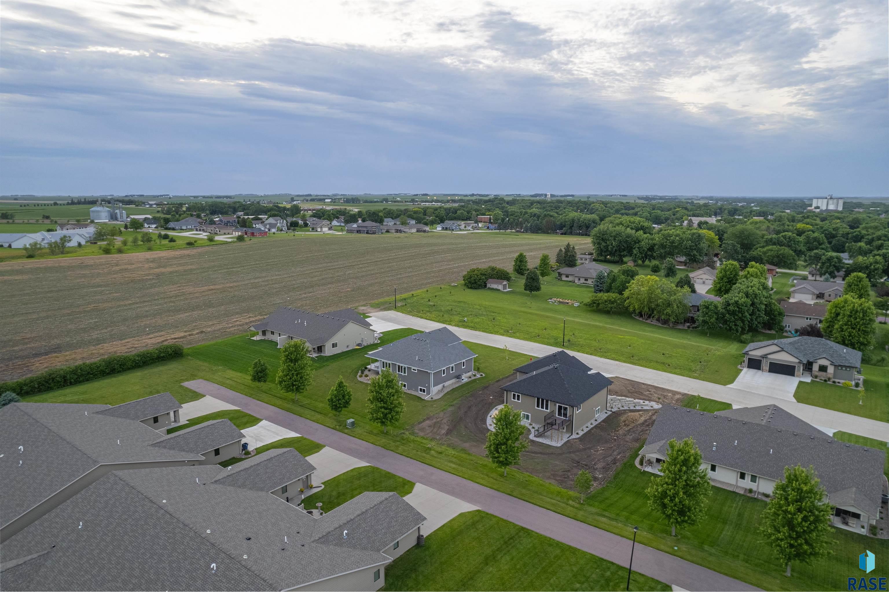 204 S 15th Ave, Rock Rapids, Iowa, 51246, United States, 5 Bedrooms Bedrooms, ,2 BathroomsBathrooms,Residential,For Sale,204 S 15th Ave,1614396