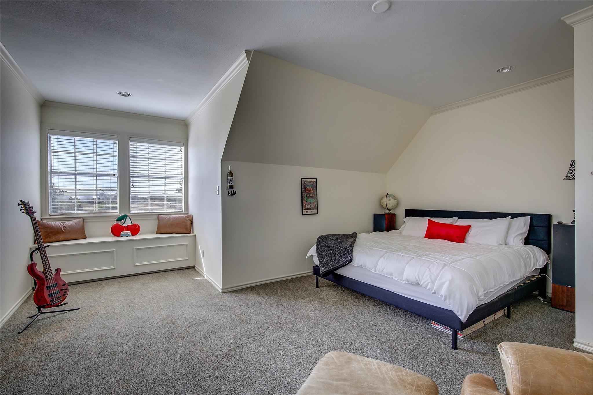 Sulphur Springs, Texas, 75482, United States, 5 Bedrooms Bedrooms, ,6 BathroomsBathrooms,Residential,For Sale,1978308