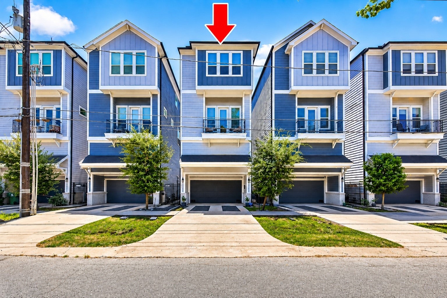21st St, Houston, TX 77008