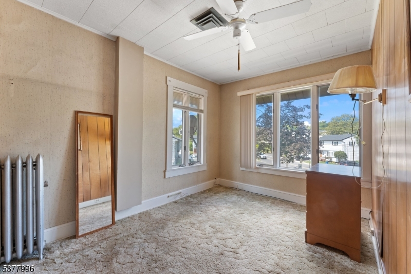 Garwood Boro, New Jersey, 07027, United States, 4 Bedrooms Bedrooms, ,2 BathroomsBathrooms,Residential,For Sale,1918141