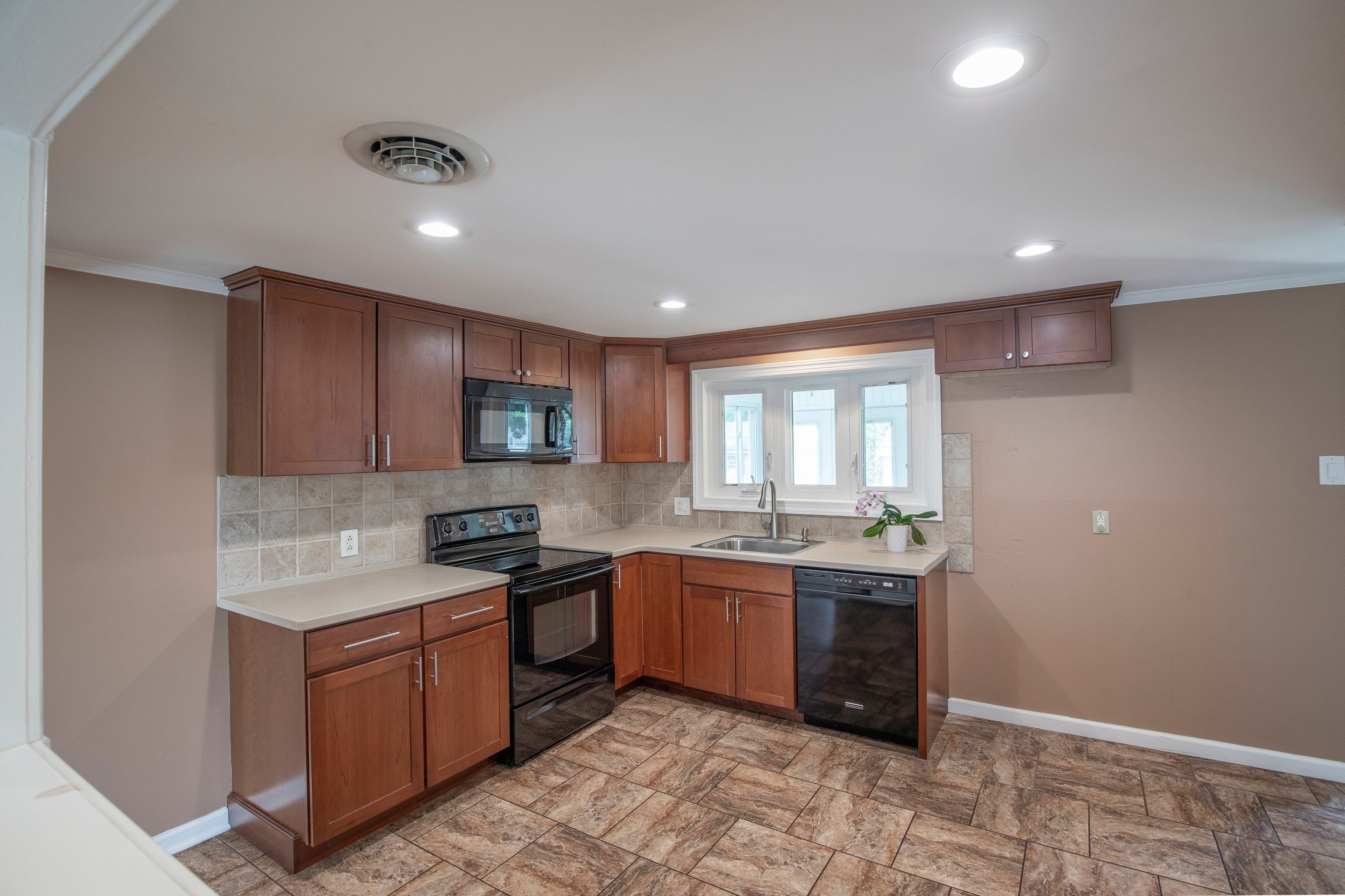  772 Clifford Street, Warminster, PA 18974 - 物件實景