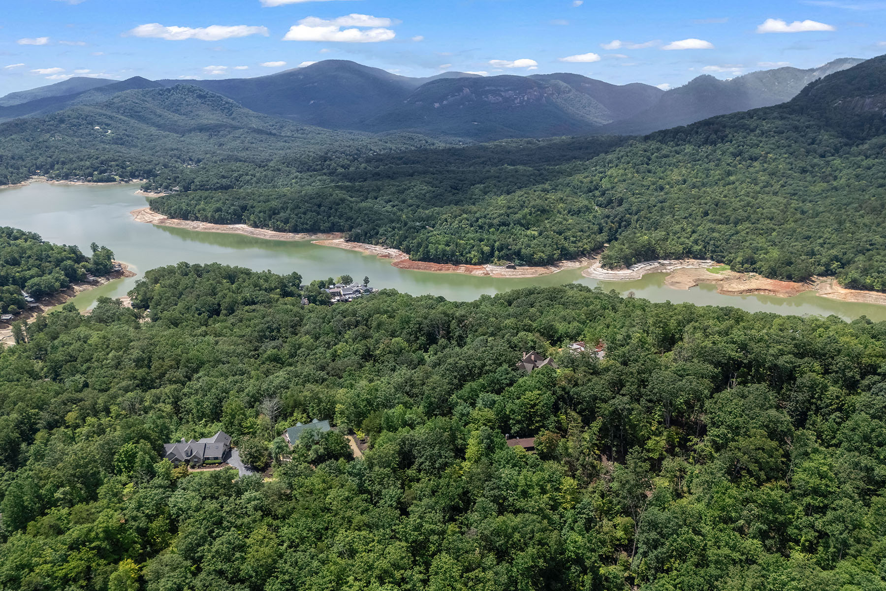  LAKE LURE - 物件實景