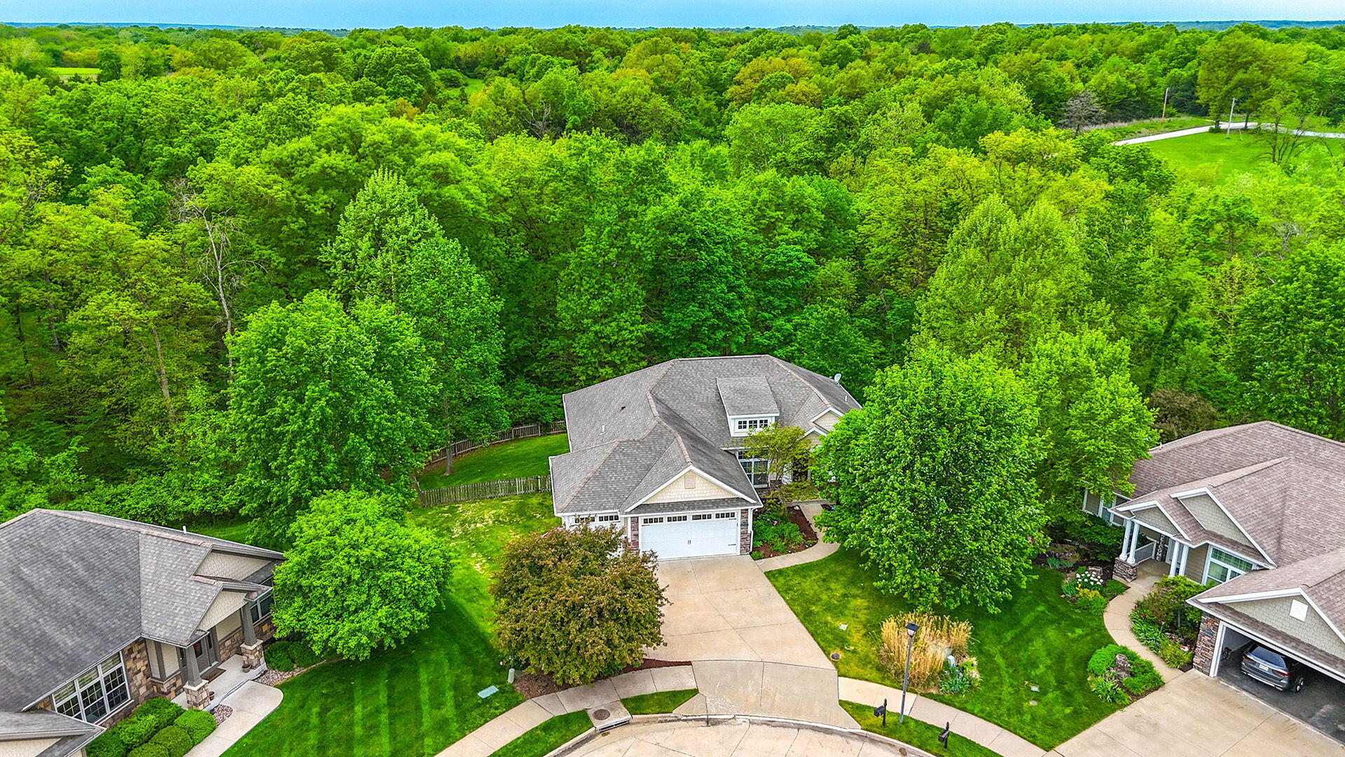 COLUMBIA, Missouri, 65203, United States, 5 Bedrooms Bedrooms, ,3 BathroomsBathrooms,Residential,For Sale,2023724