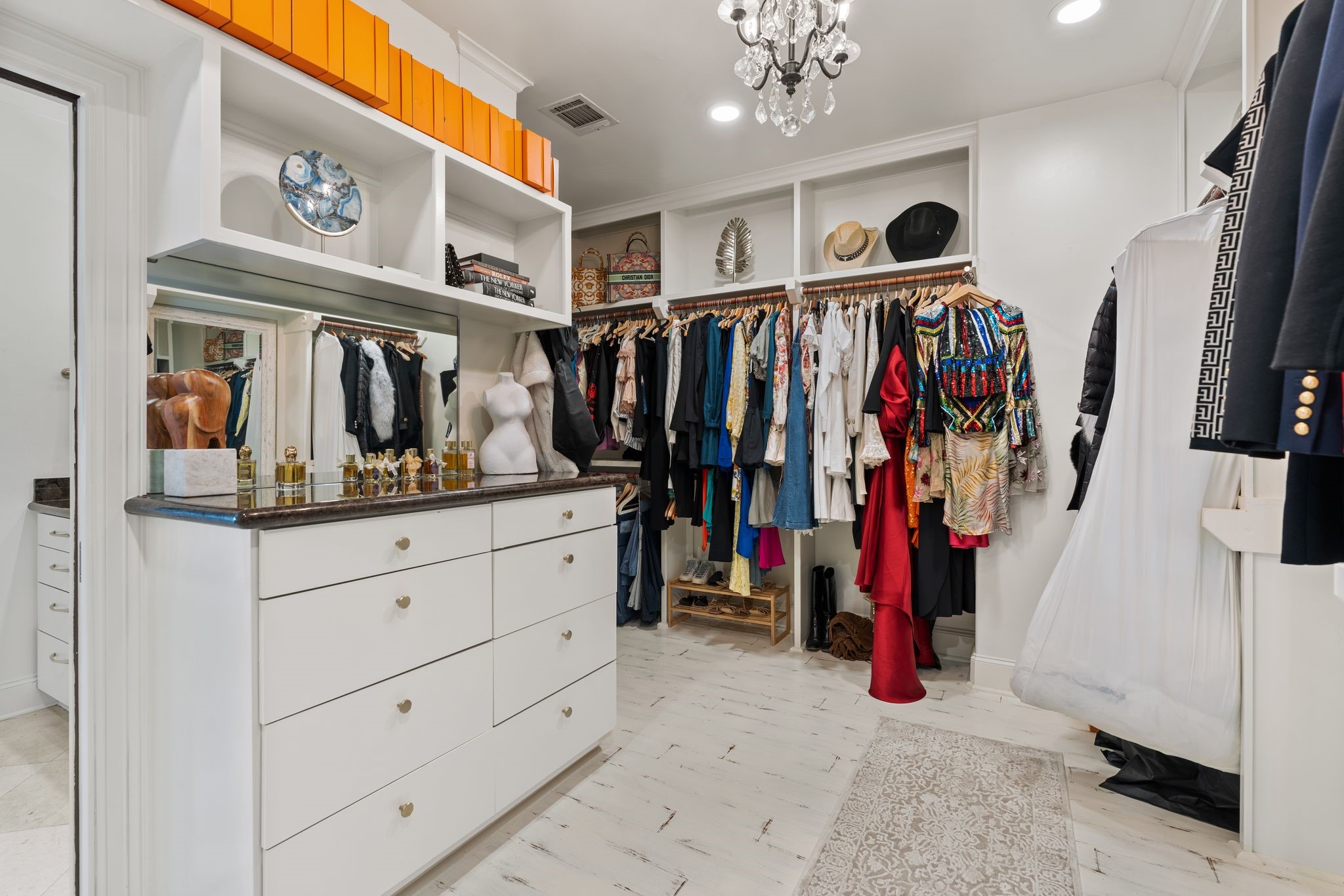  30 Hackberry Lane A - 物件實景