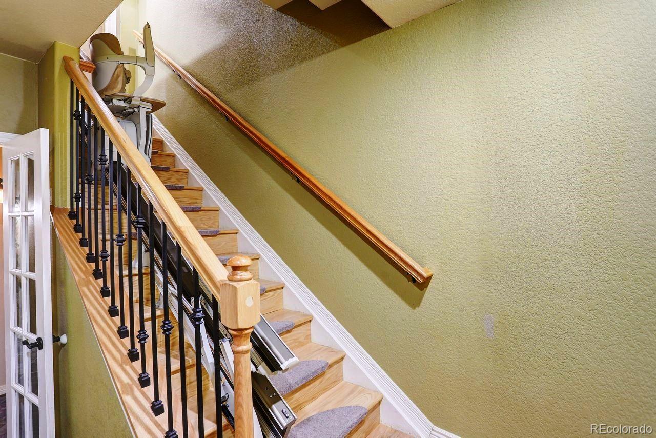 Arvada, Colorado, 80005, United States, 4 Bedrooms Bedrooms, ,2 BathroomsBathrooms,Residential,For Sale,1906341