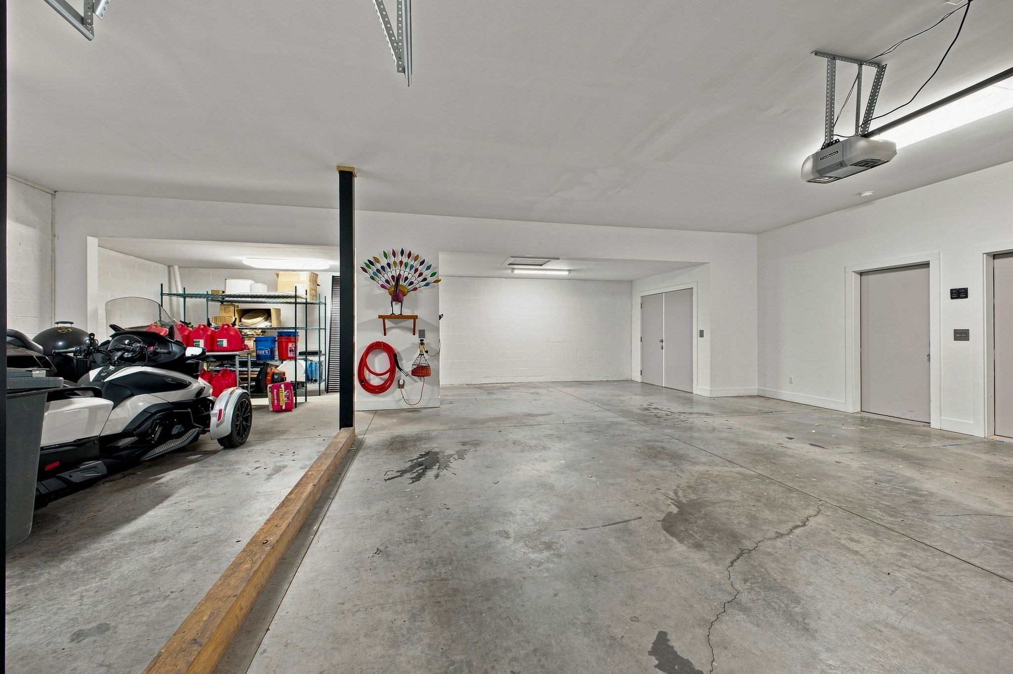  6045 Woodland Hills Dr, Nashville, TN, 37211 - 物件實景