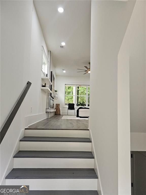 Scottdale, Georgia, 30079, United States, 4 Bedrooms Bedrooms, ,4 BathroomsBathrooms,Residential,For Sale,2032356