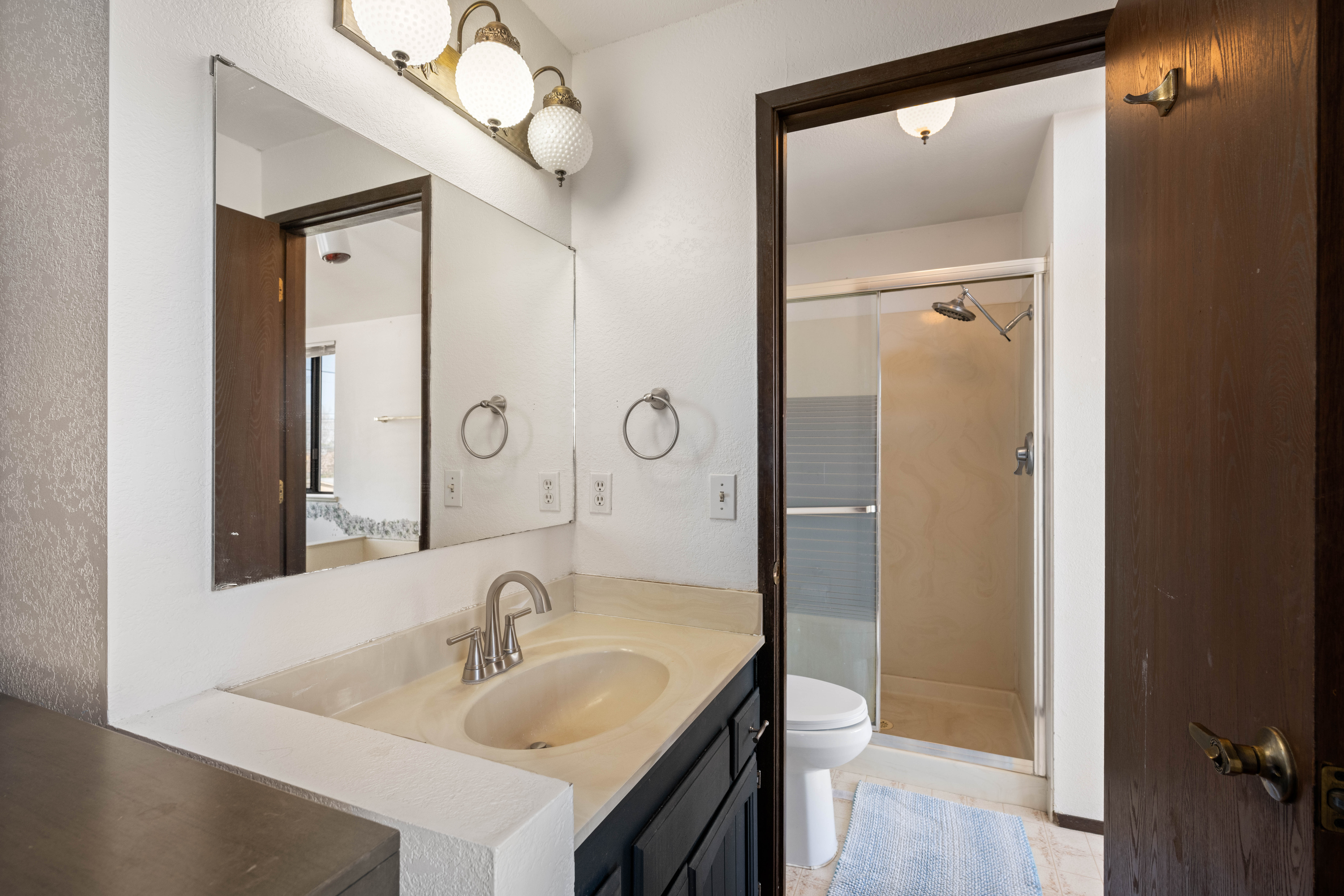  Stunning Views & Solar Panel Efficiency - 物件實景