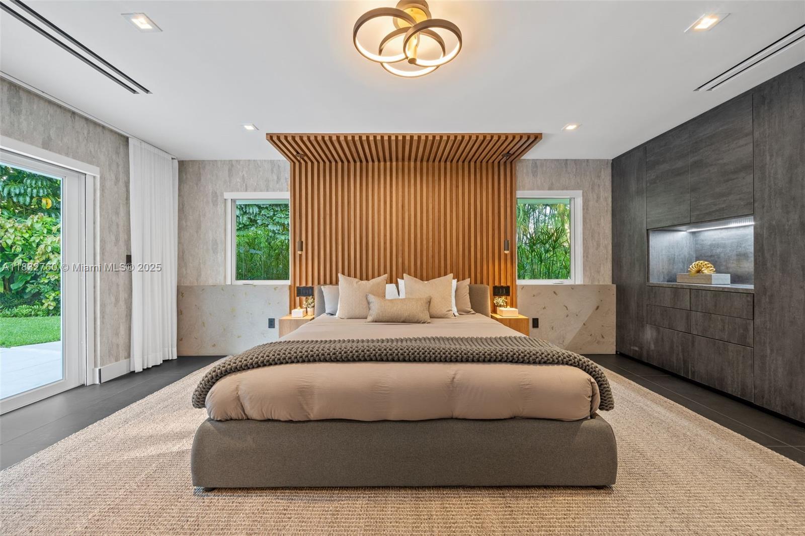 Miami, Florida, 33137, United States, 4 Bedrooms Bedrooms, ,5 BathroomsBathrooms,Residential,For Sale,1883564