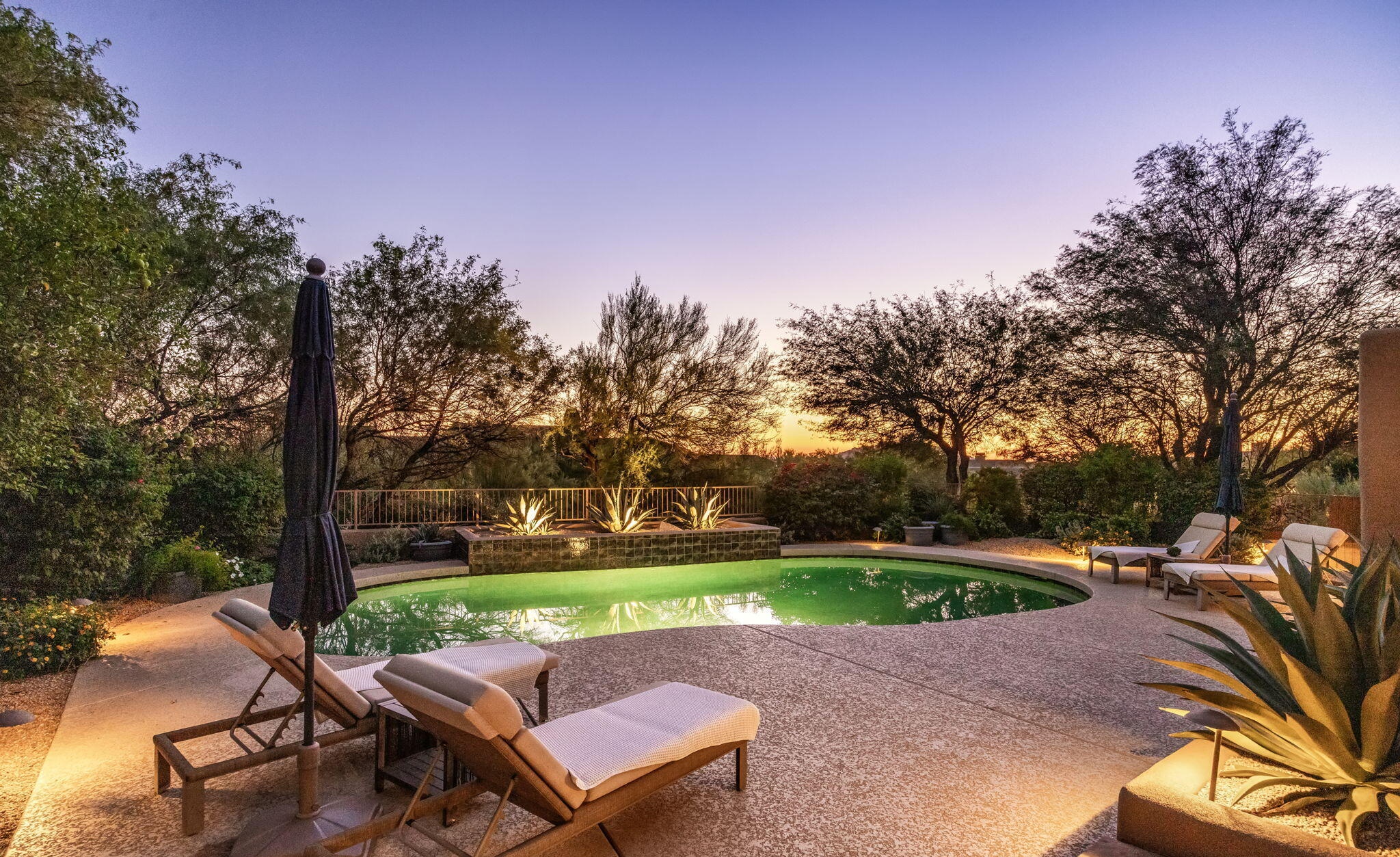  10046 E Hidden Valley Rd  Scottsdale, AZ - 物件實景