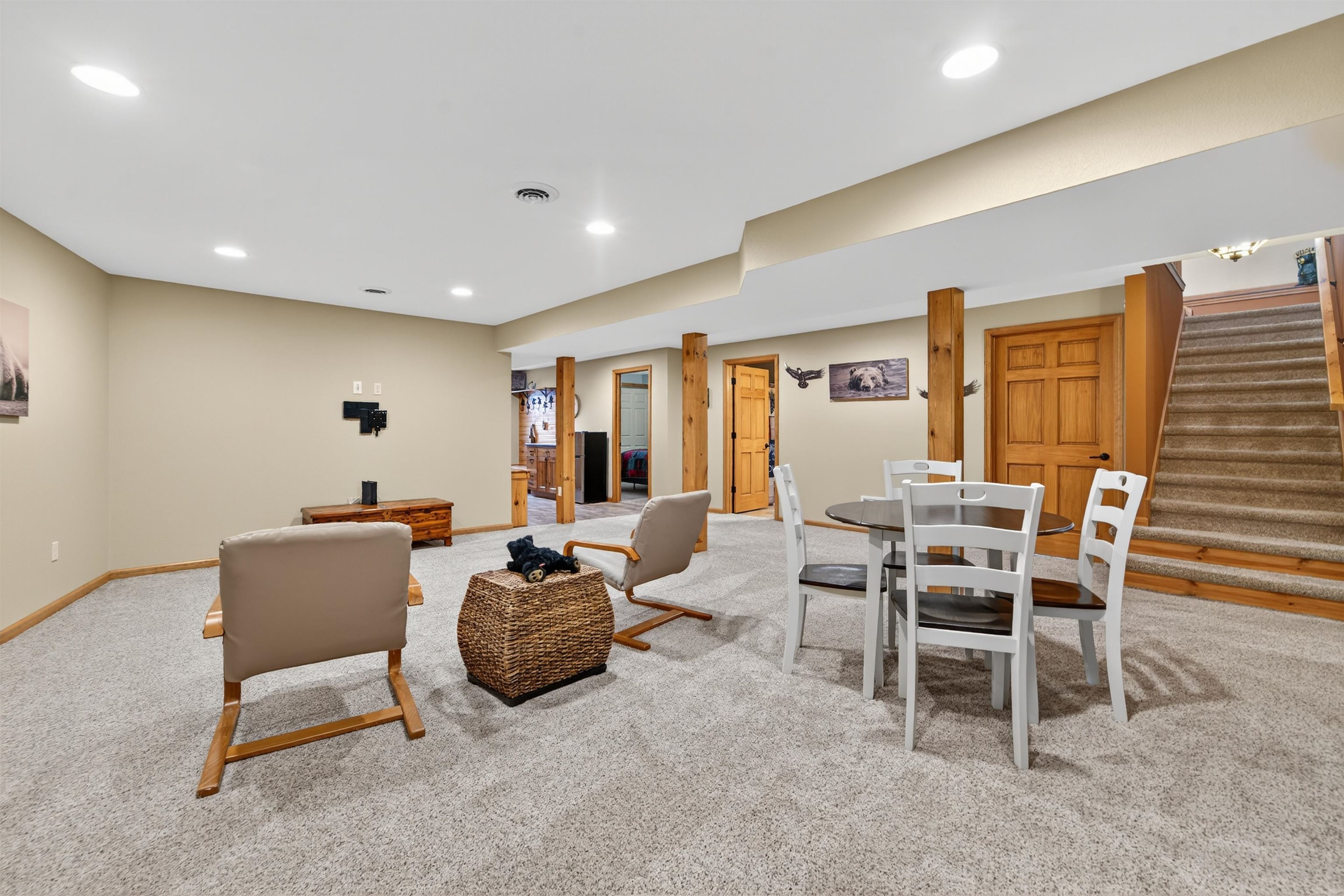 KESHENA, Wisconsin, 54135, United States, 3 Bedrooms Bedrooms, ,3 BathroomsBathrooms,Residential,For Sale,1988158