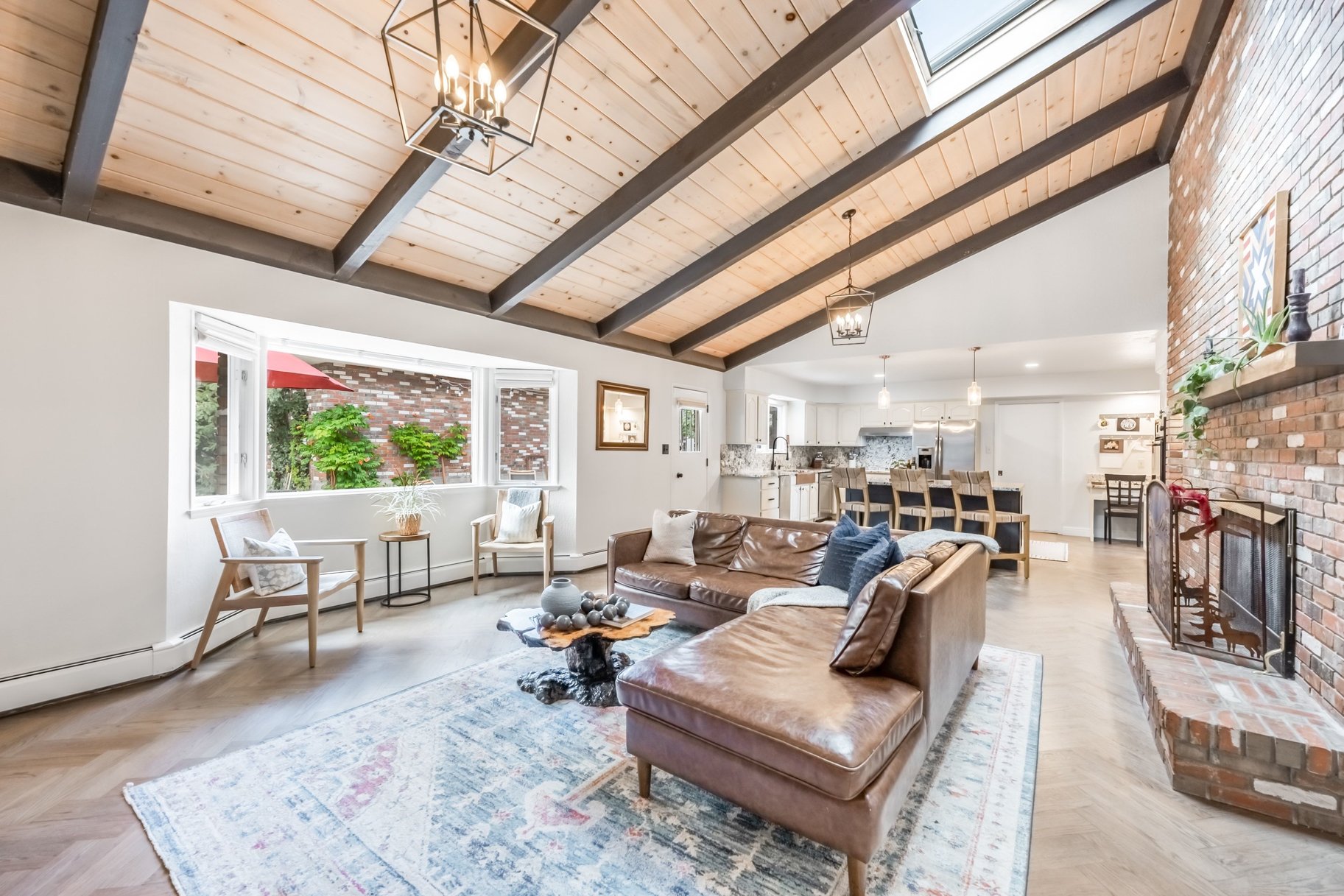  RARE SKYLINE HEIGHTS OPPORTUNITY  6,024 SF BRICK HOME ON .38 ACRE  NO HOA - 物件實景