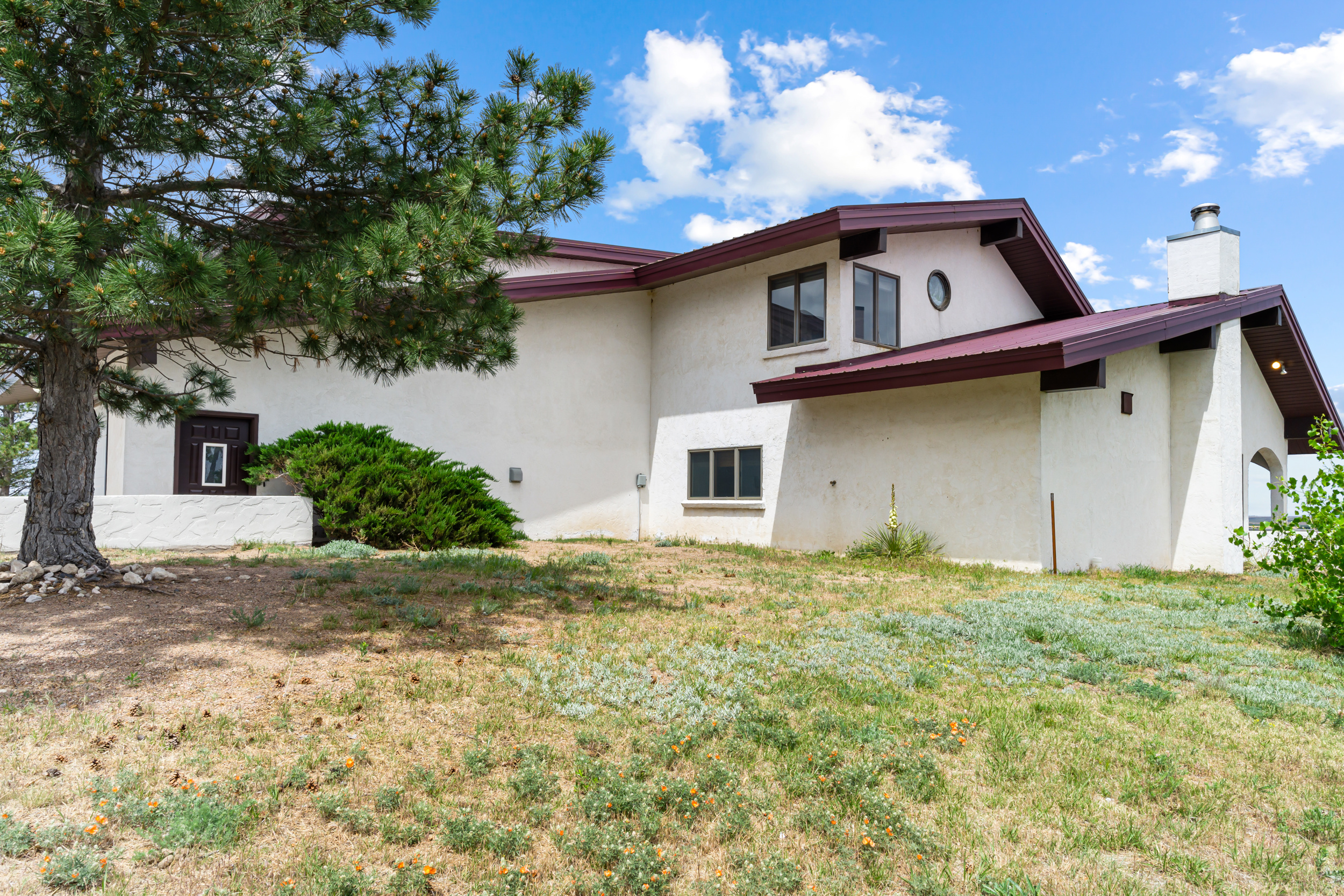 Julesburg, Colorado, 80737, United States, 3 Bedrooms Bedrooms, ,2 BathroomsBathrooms,Residential,For Sale,1937455