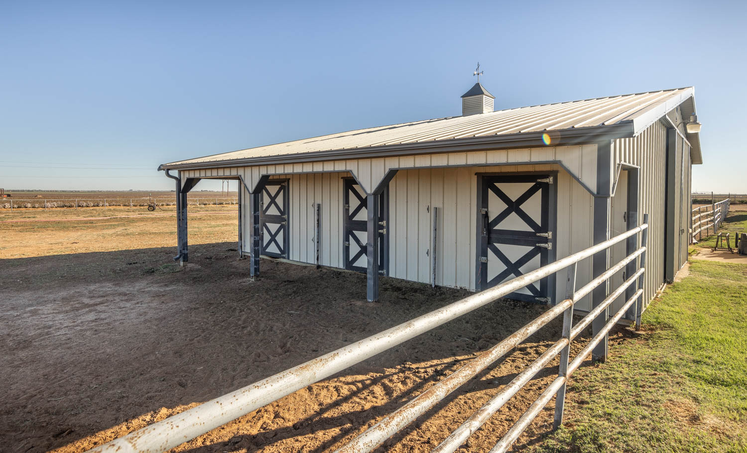 Levelland, Texas, 79336, United States, 4 Bedrooms Bedrooms, ,3 BathroomsBathrooms,Residential,For Sale,1901837