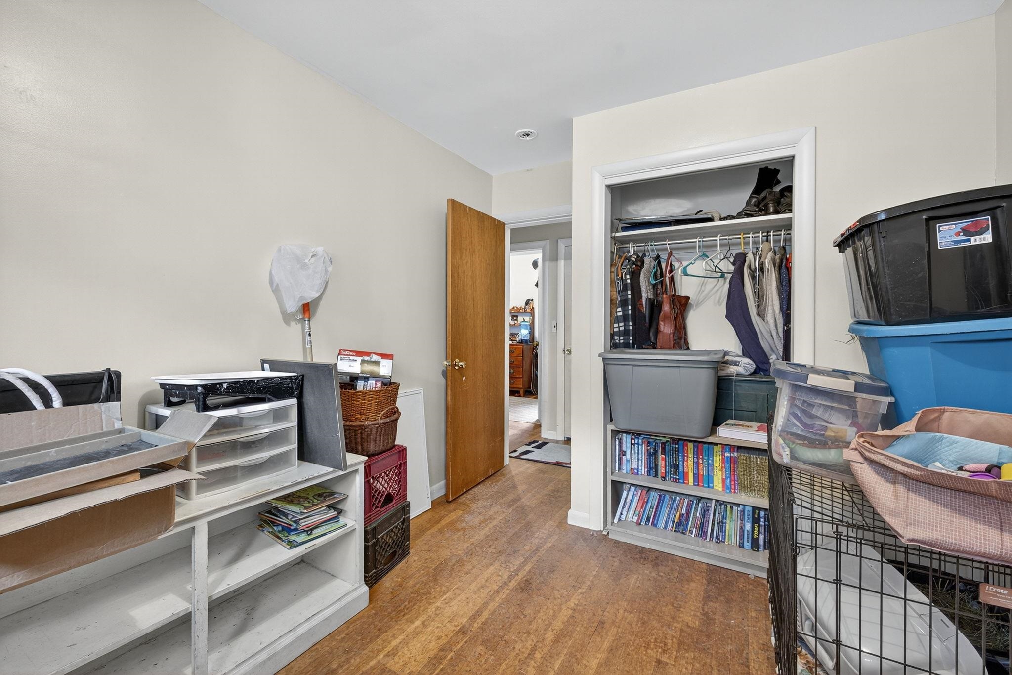 Portsmouth, New Hampshire, 03801, United States, 3 Bedrooms Bedrooms, ,1 BathroomBathrooms,Residential,For Sale,1934652