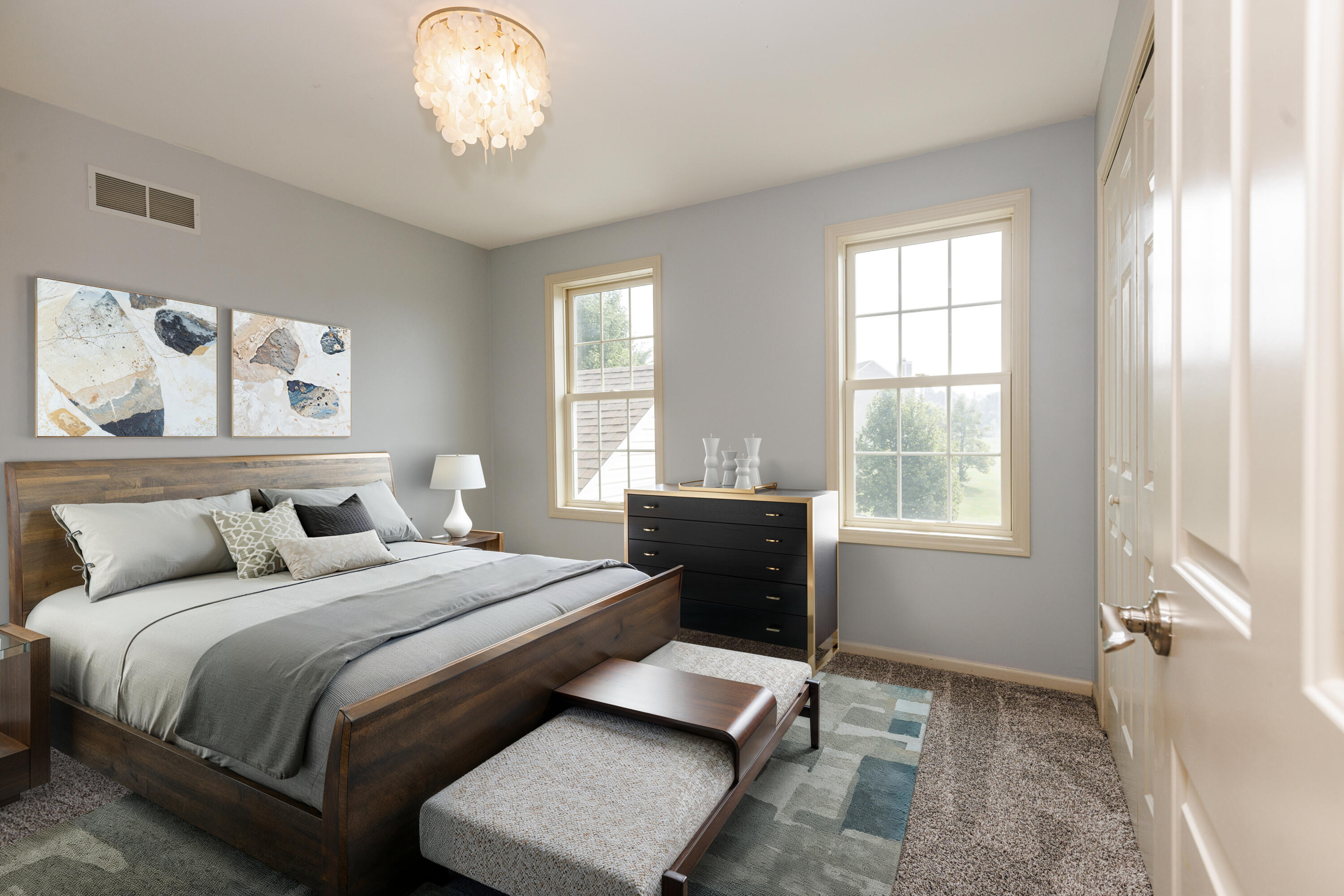 Franklin, Wisconsin, 53132, United States, 4 Bedrooms Bedrooms, ,4 BathroomsBathrooms,Residential,For Sale,1924268