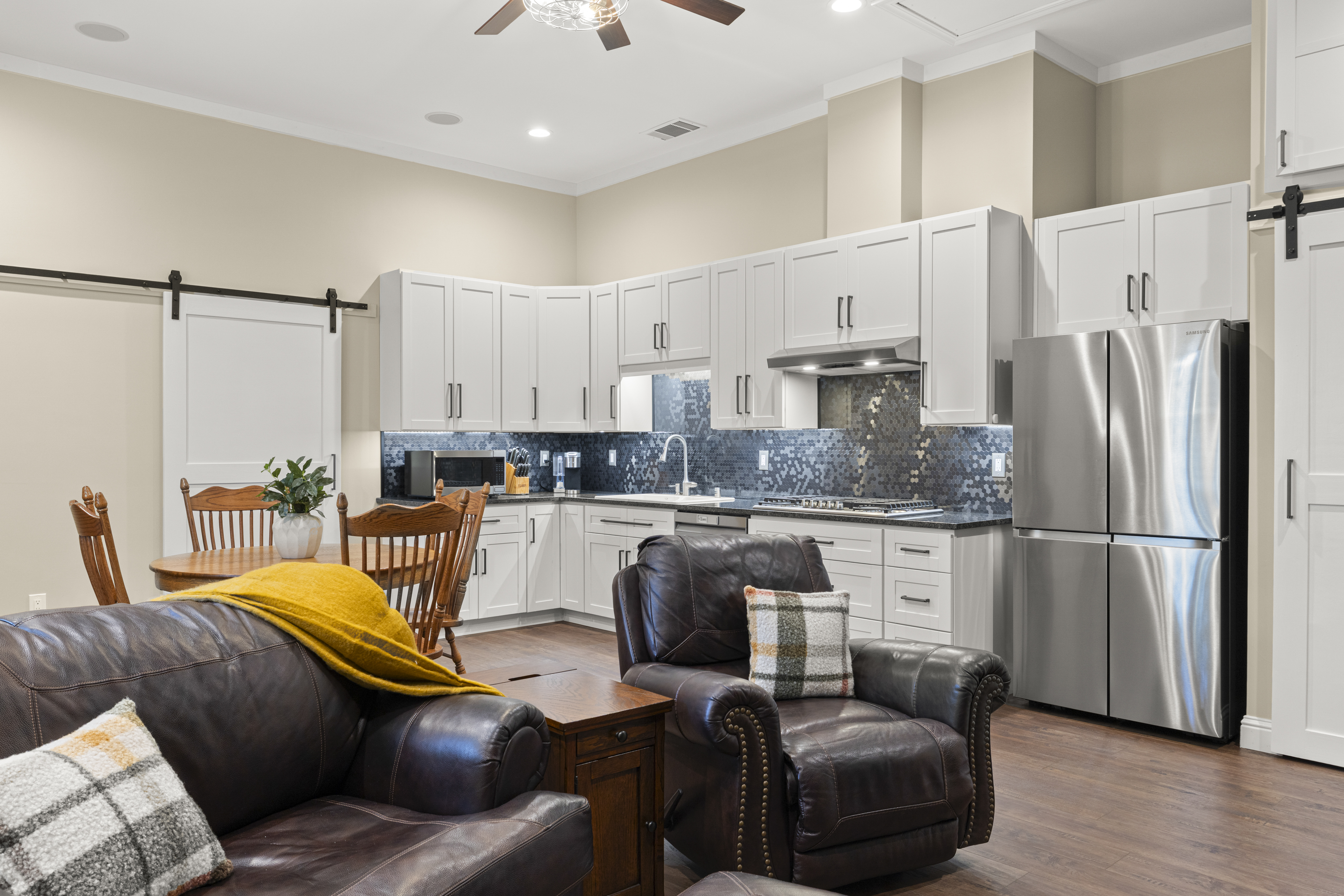  5101 Embassy Lane, Fair Oaks, CA 95628 - 物件實景