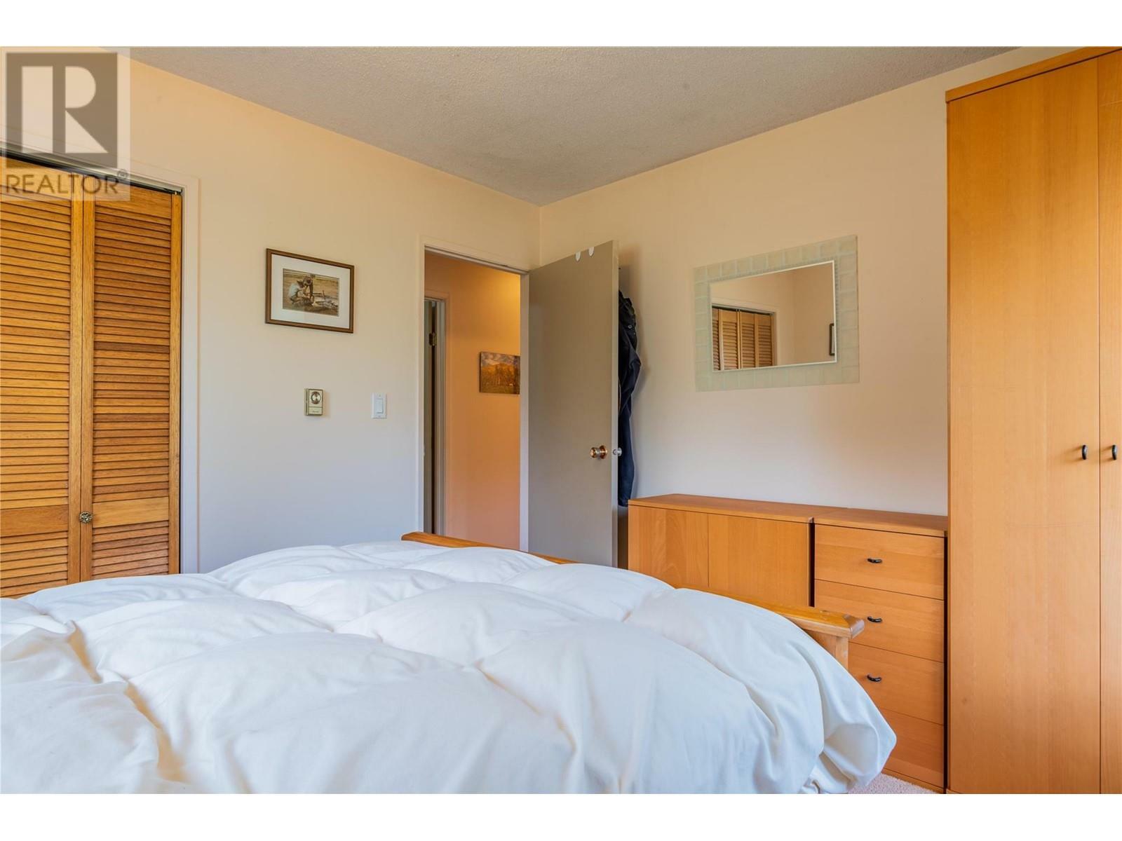 WINLAW, British Columbia, V0G 2J0, CA, 3 Bedrooms Bedrooms, ,2 BathroomsBathrooms,Residential,For Sale,1839031