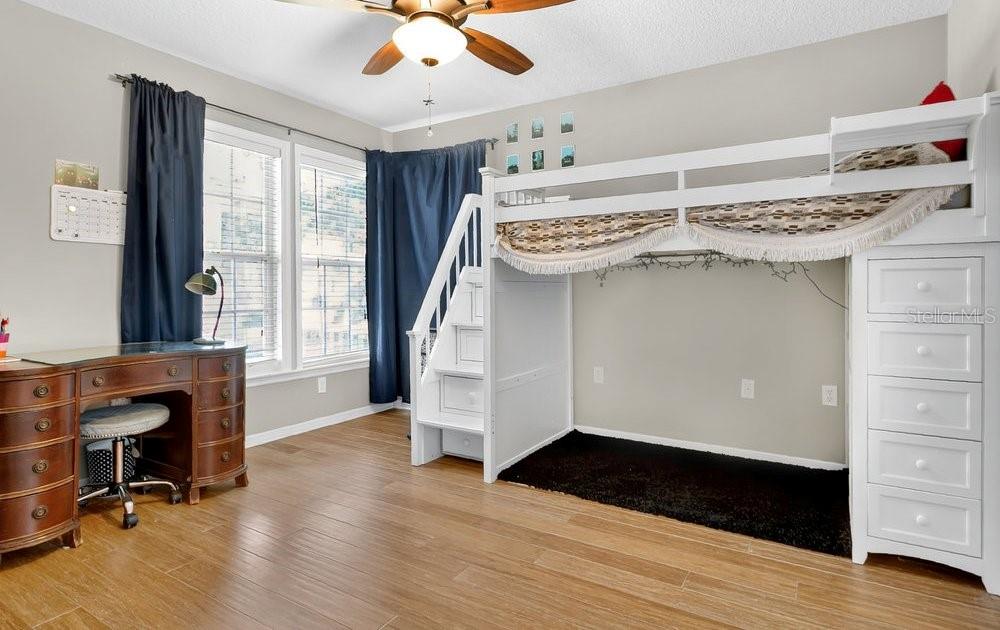 Orlando, Florida, 32804, United States, 4 Bedrooms Bedrooms, ,3 BathroomsBathrooms,Residential,For Sale,1991414