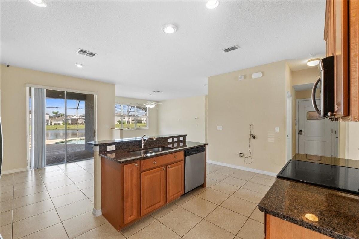 DAVENPORT, Florida, 33837, United States, 5 Bedrooms Bedrooms, ,3 BathroomsBathrooms,Residential,For Sale,1983680