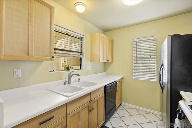 San Diego, California, 92129, United States, 2 Bedrooms Bedrooms, ,2 BathroomsBathrooms,Residential,For Sale,1916300